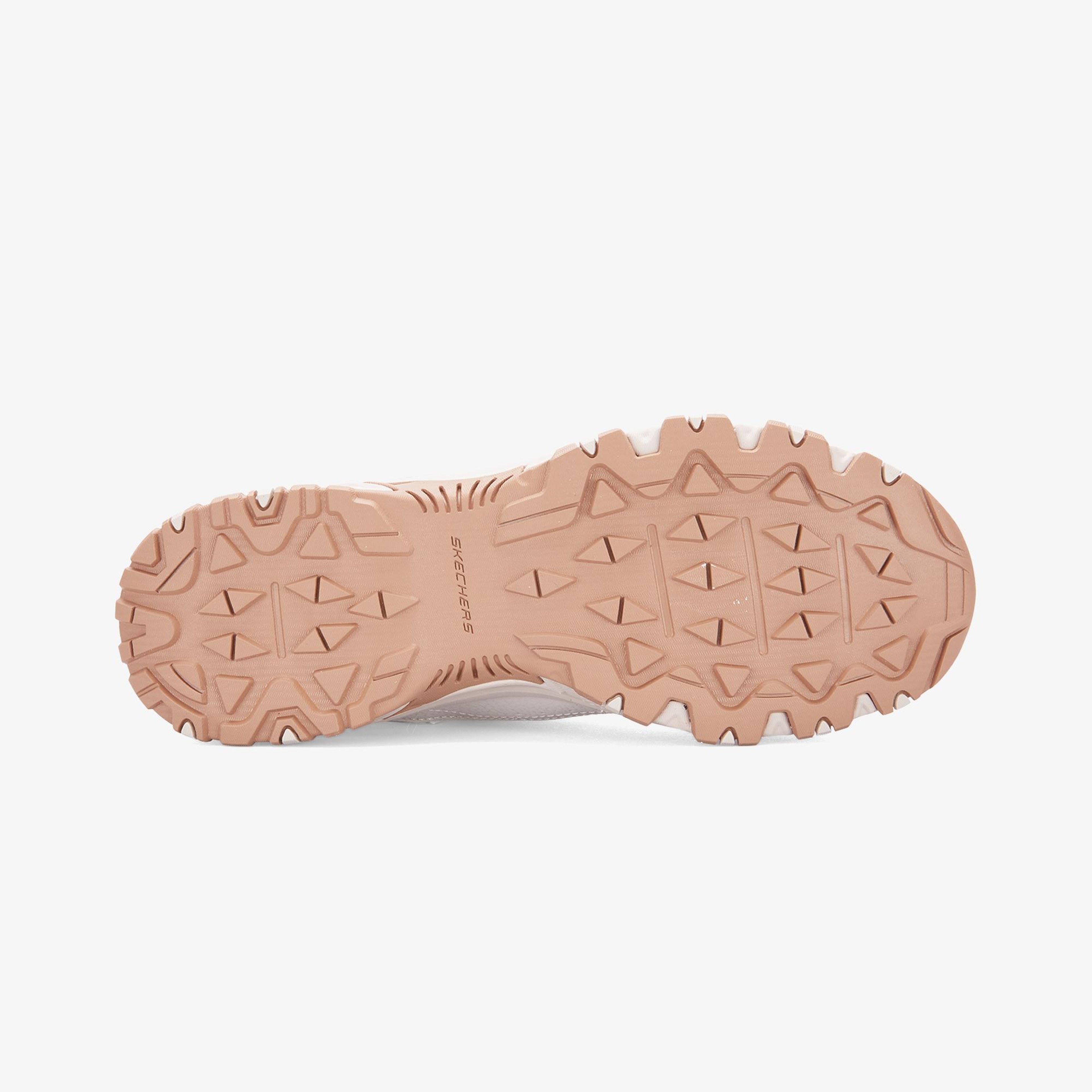 Skechers Hillcrest Kadın Bej Outdoor Ayakkabı