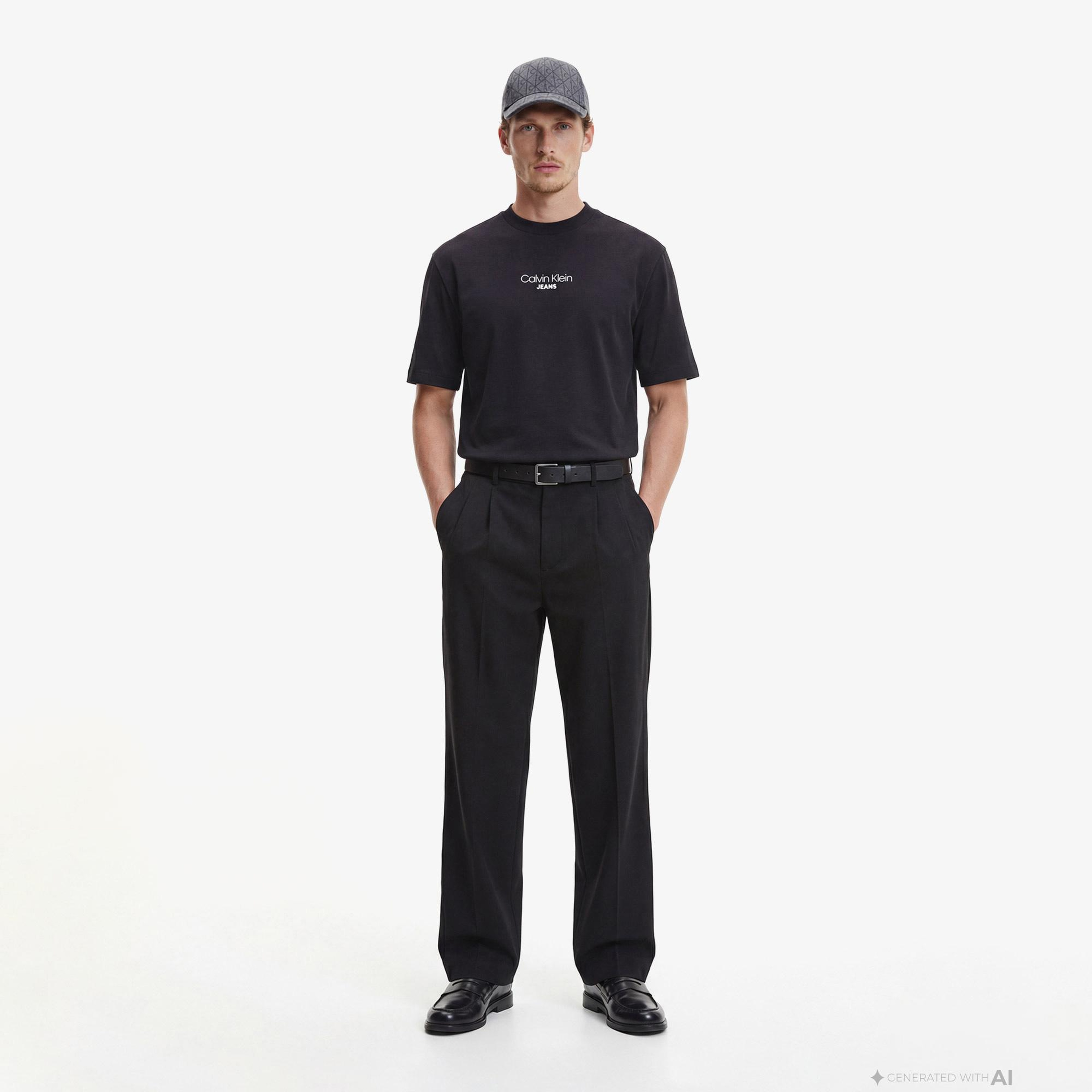 Calvin Klein Relaxed Fit Graphic Erkek Siyah T-Shirt