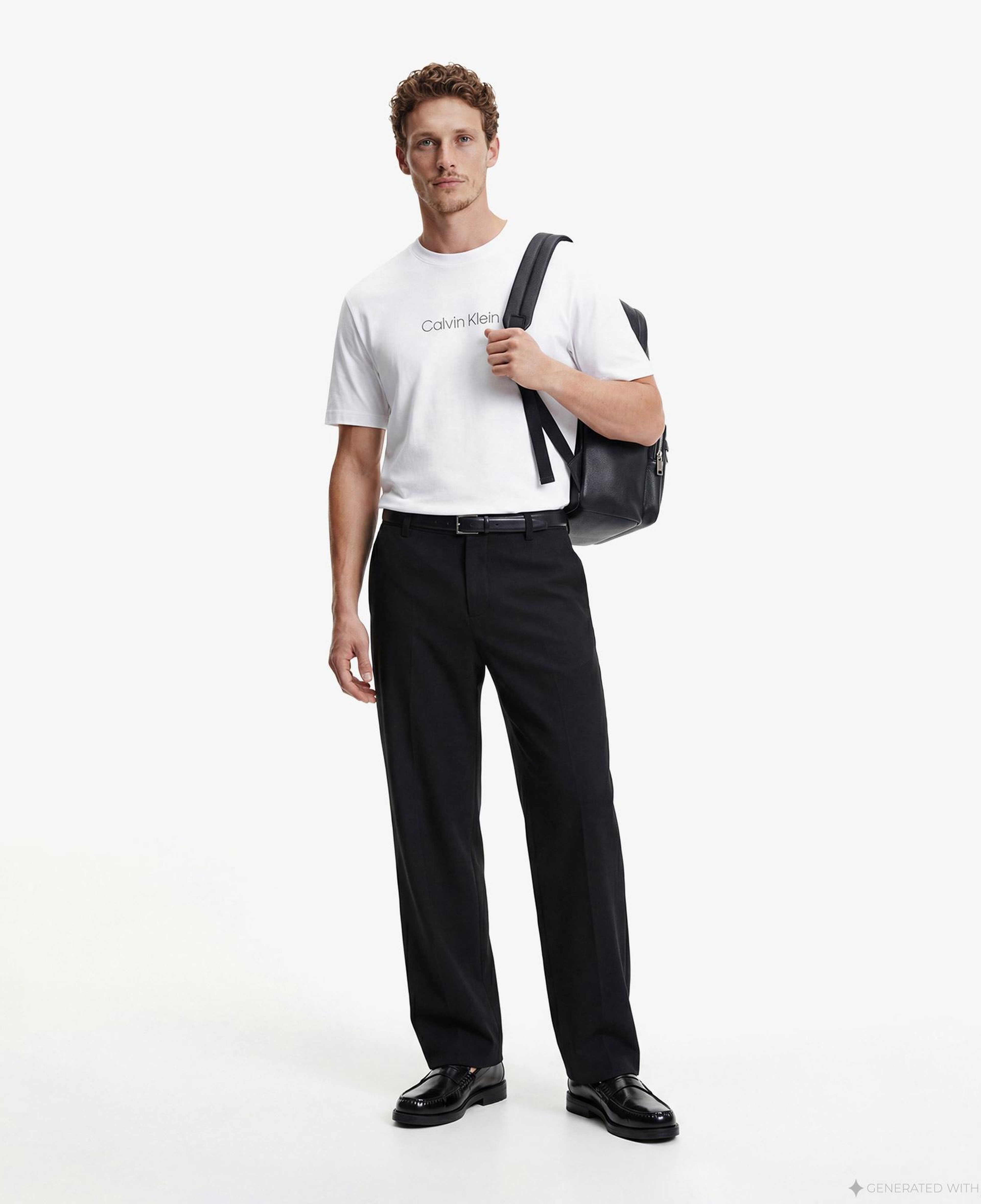 Calvin Klein Relaxed Standard Logo Crewnk Erkek Beyaz T-Shirt