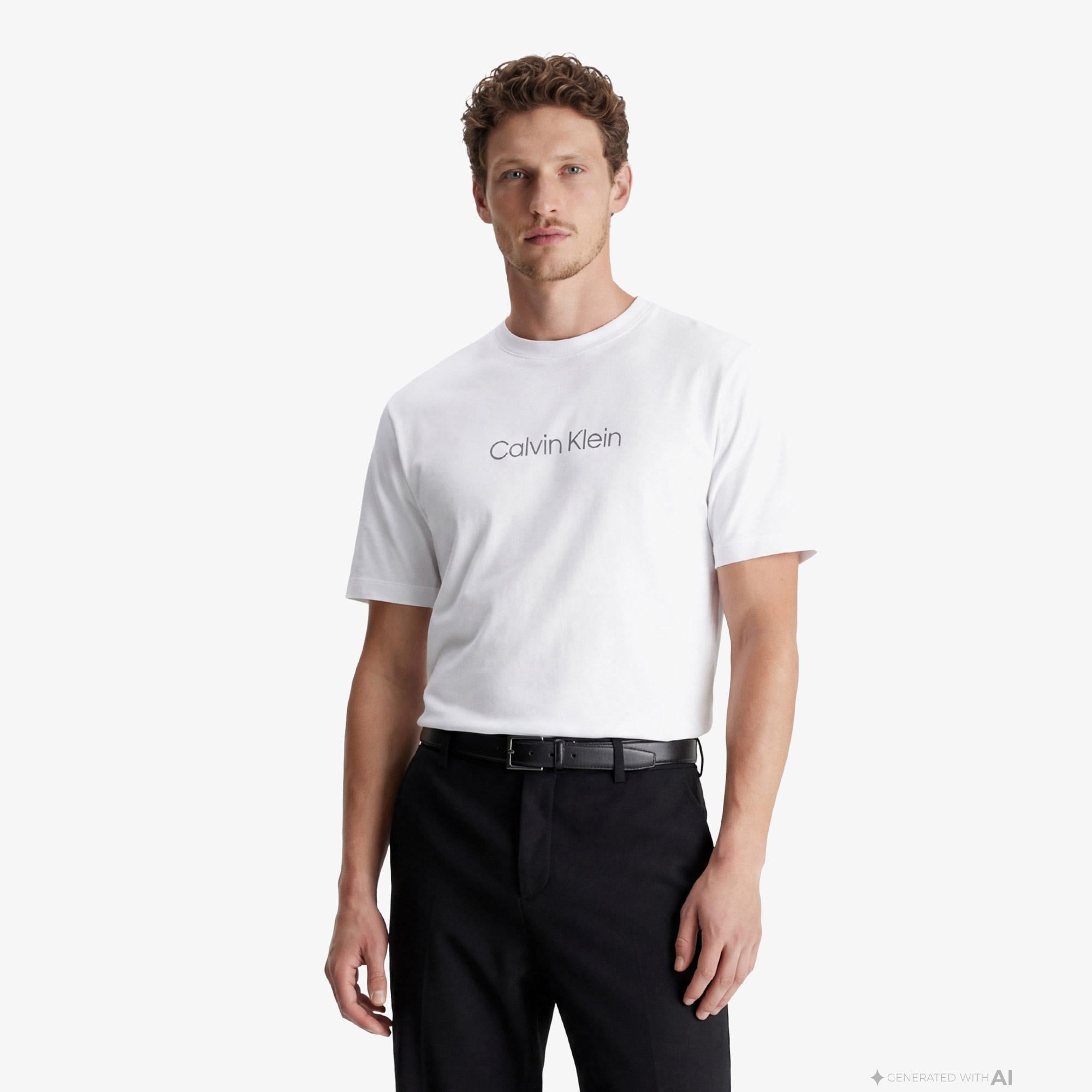 Calvin Klein Relaxed Standard Logo Crewnk Erkek Beyaz T-Shirt