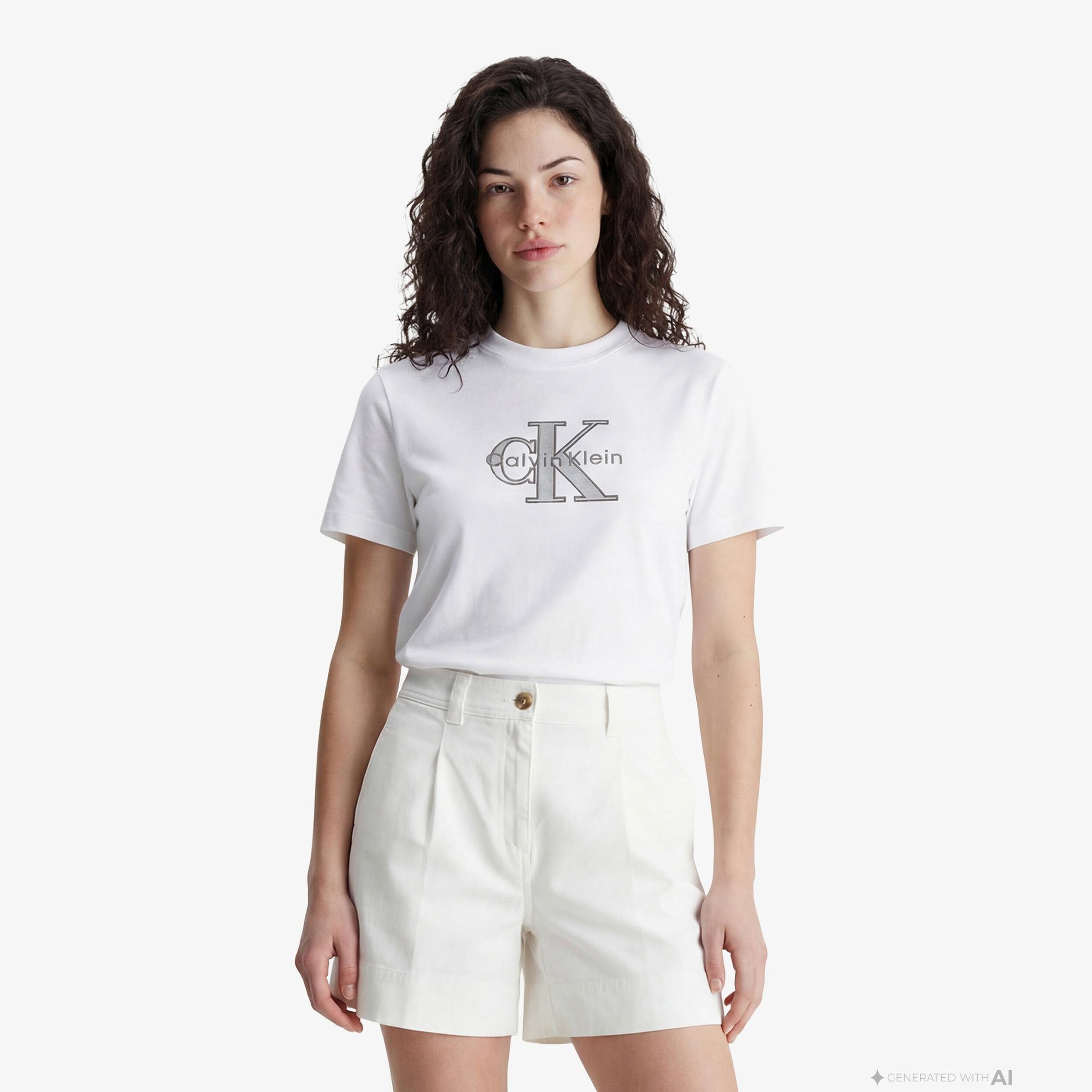 Calvin Klein Classic Monologo Metallic Kadın Beyaz T-Shirt
