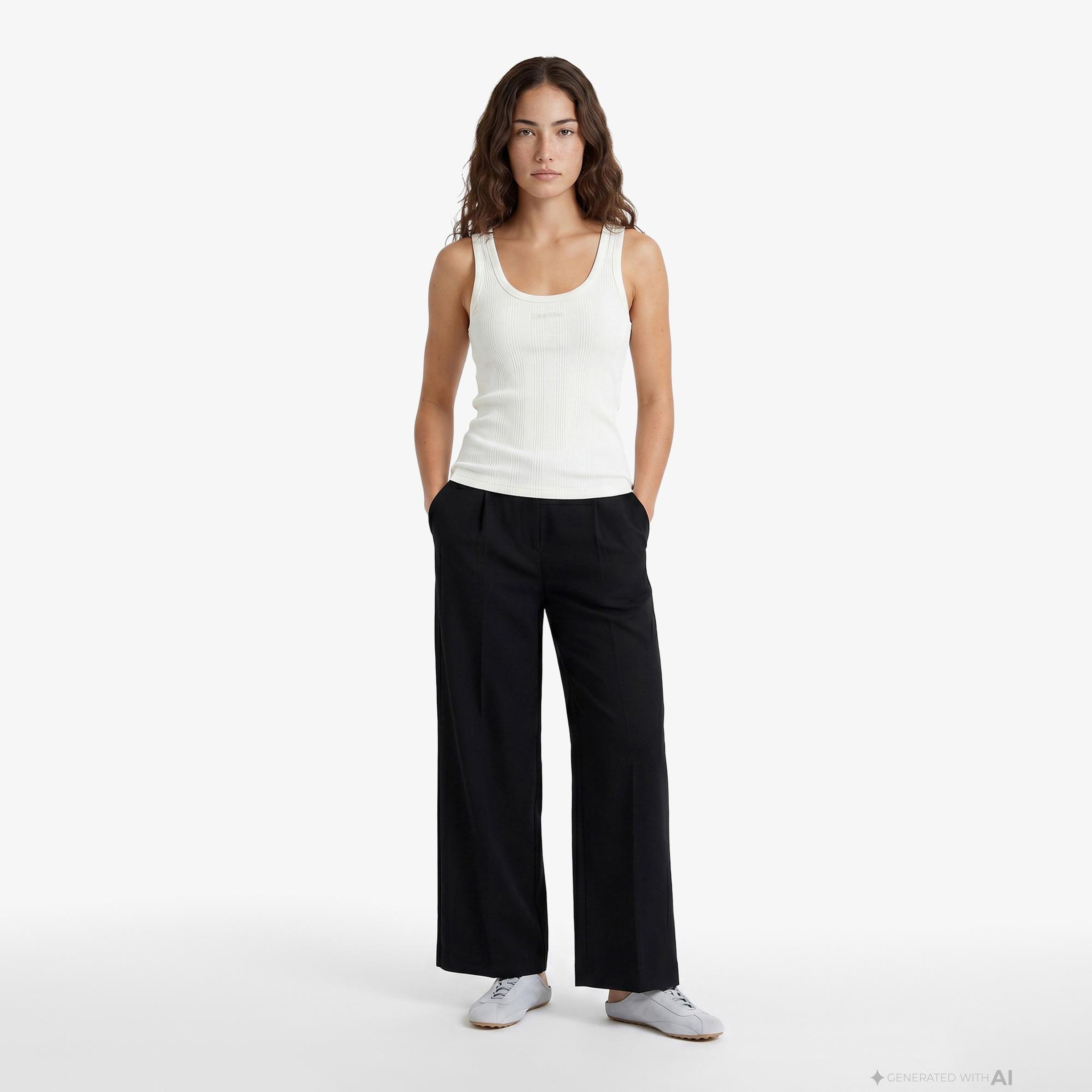 Calvin Klein Varigated Nano Logo Kadın Beyaz Kolsuz T-Shirt