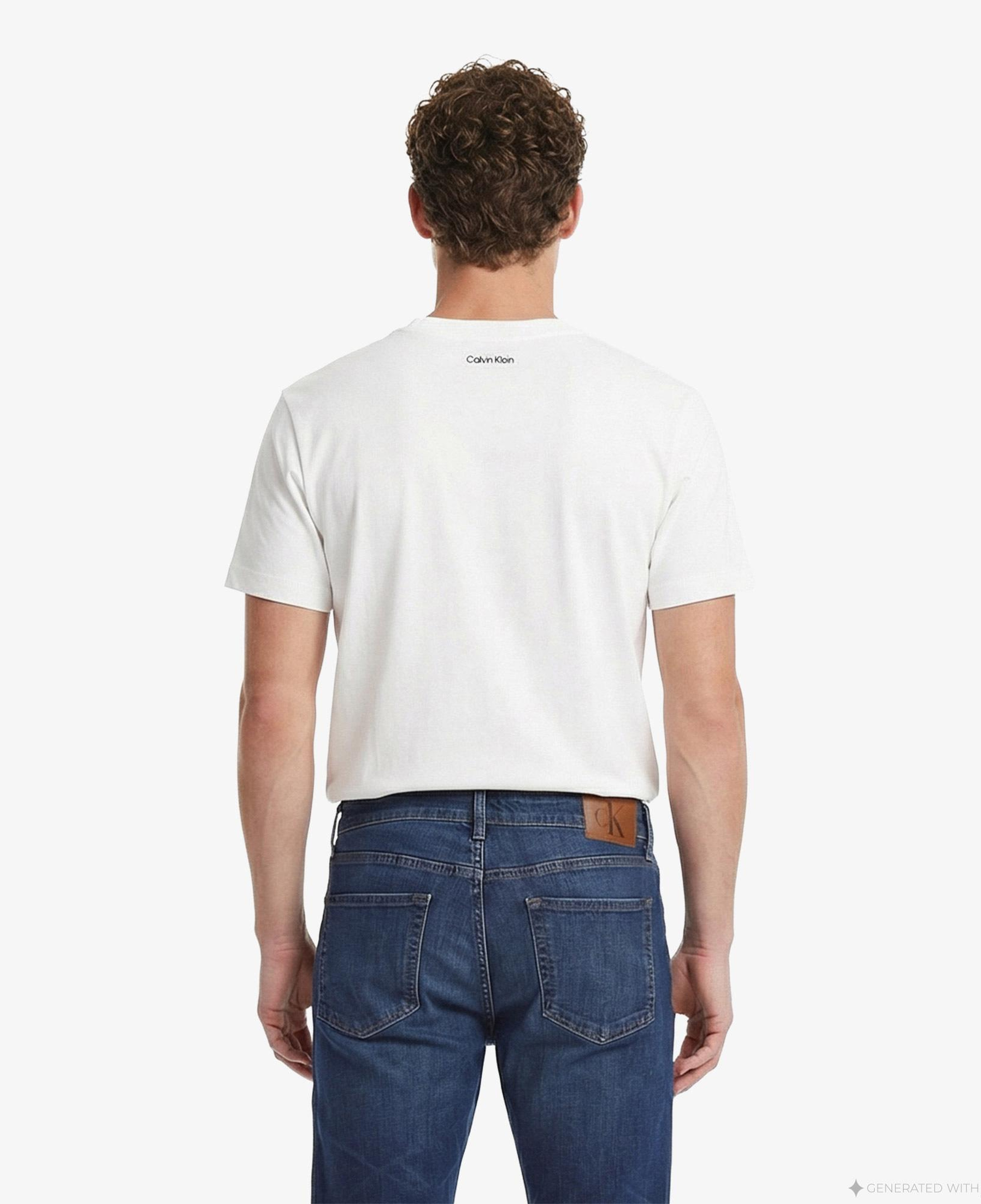 Calvin Klein 20S Easy Collegiate Badge Erkek Beyaz T-Shirt