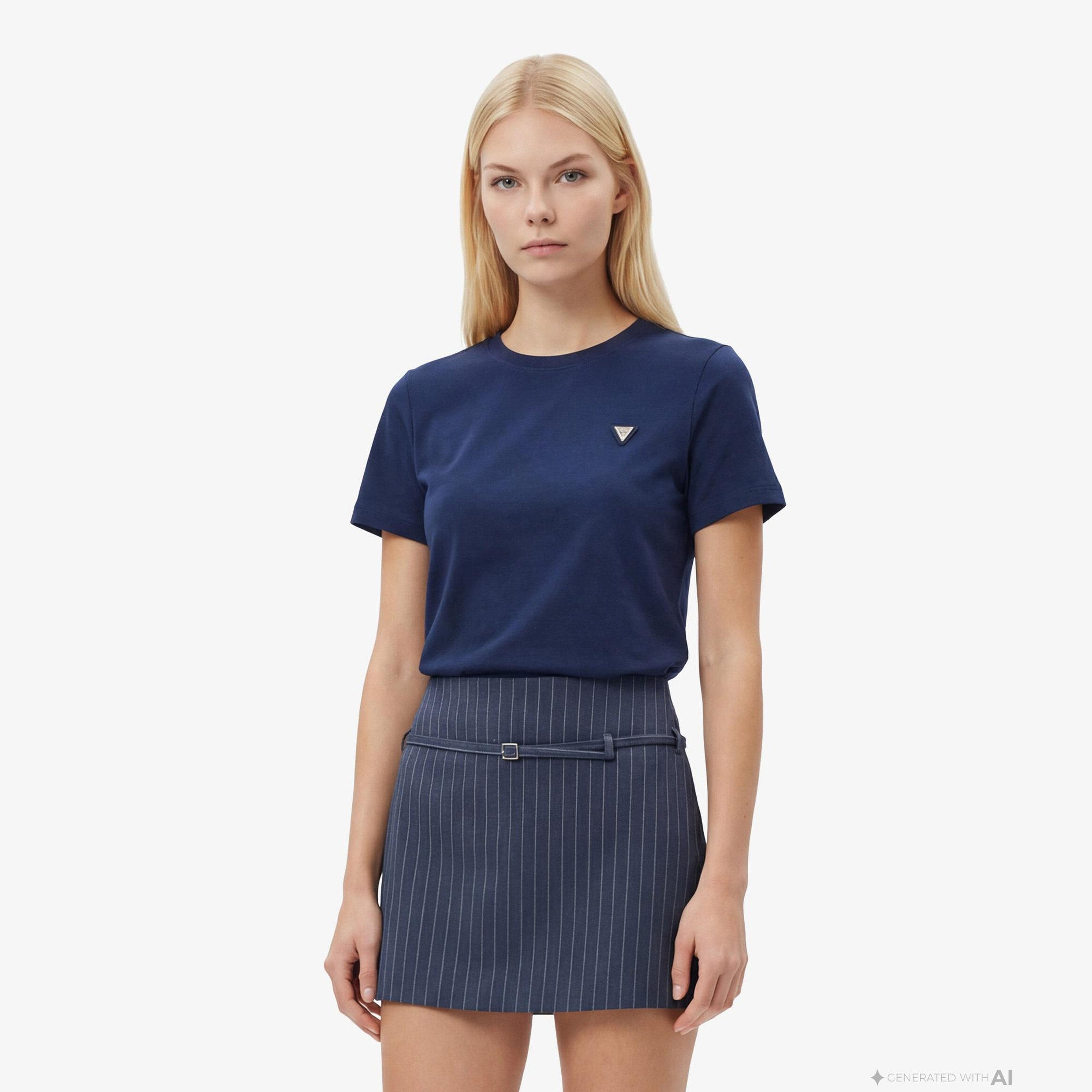 Guess Sonia Aktif Modal Karışımlı Slim Fit Kadın Mavi T-Shirt