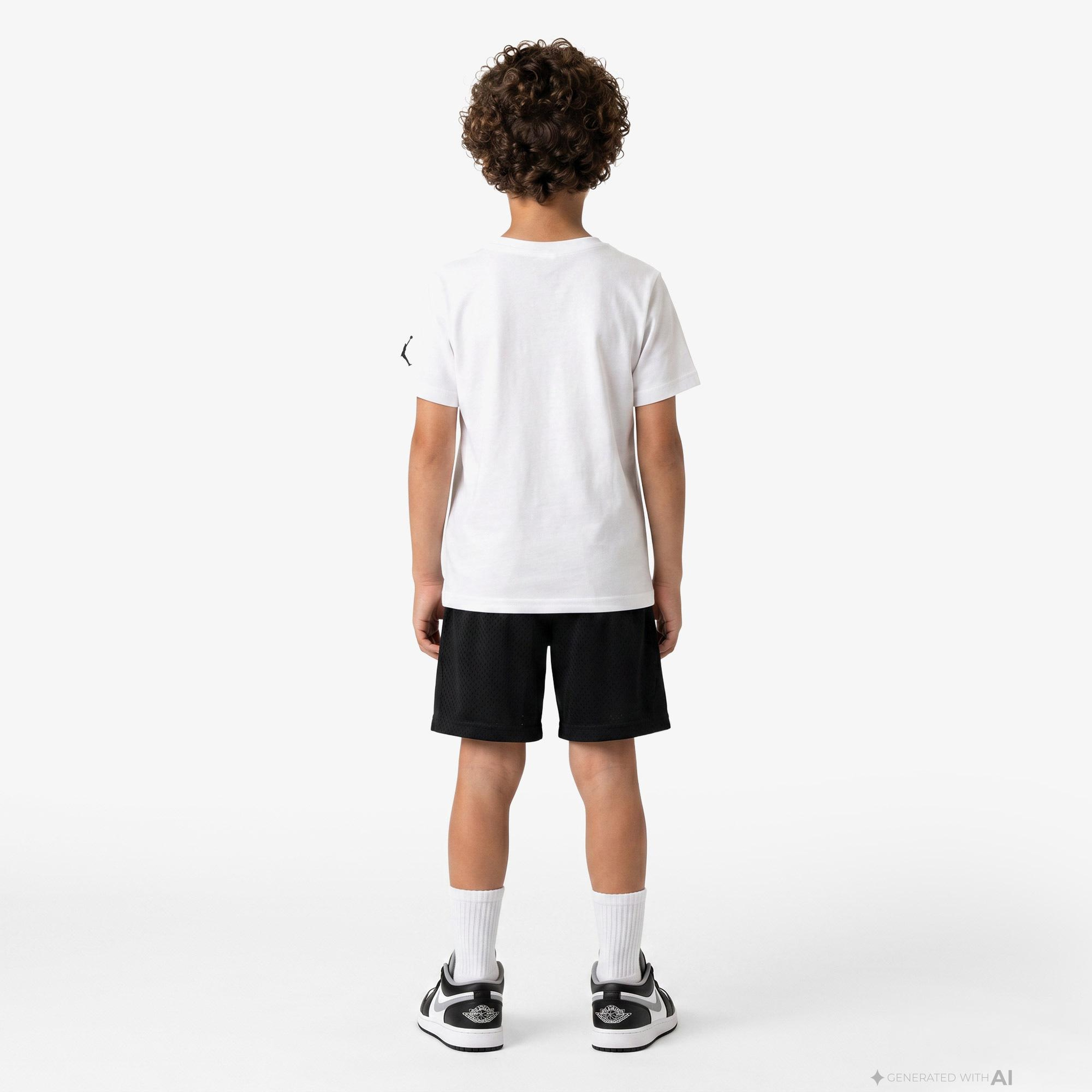 Jordan Super Splash Paint Spill Jumpman Erkek Çocuk Beyaz T-Shirt