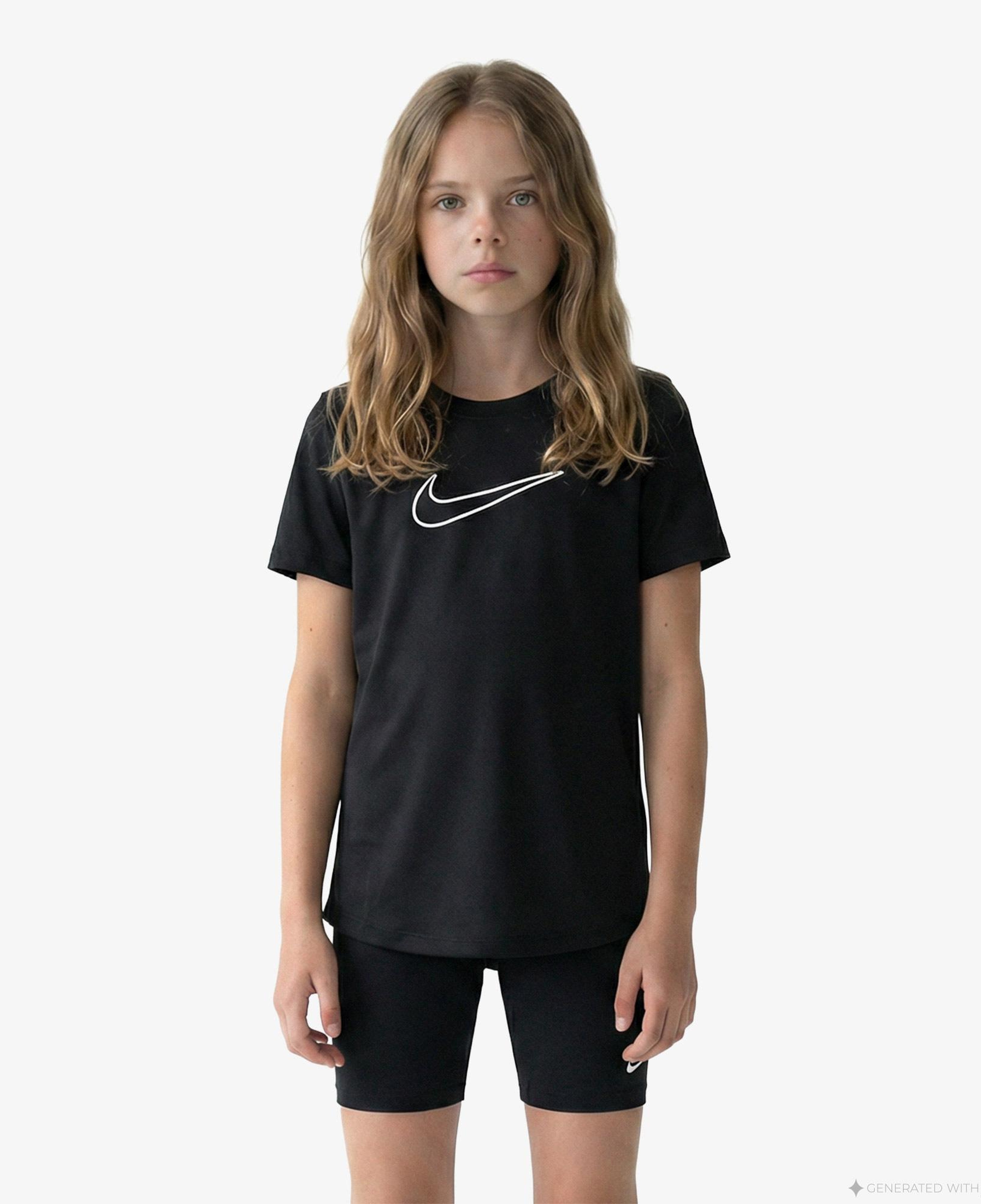 Nike Dri-Fit One Fitted Çocuk Siyah T-Shirt