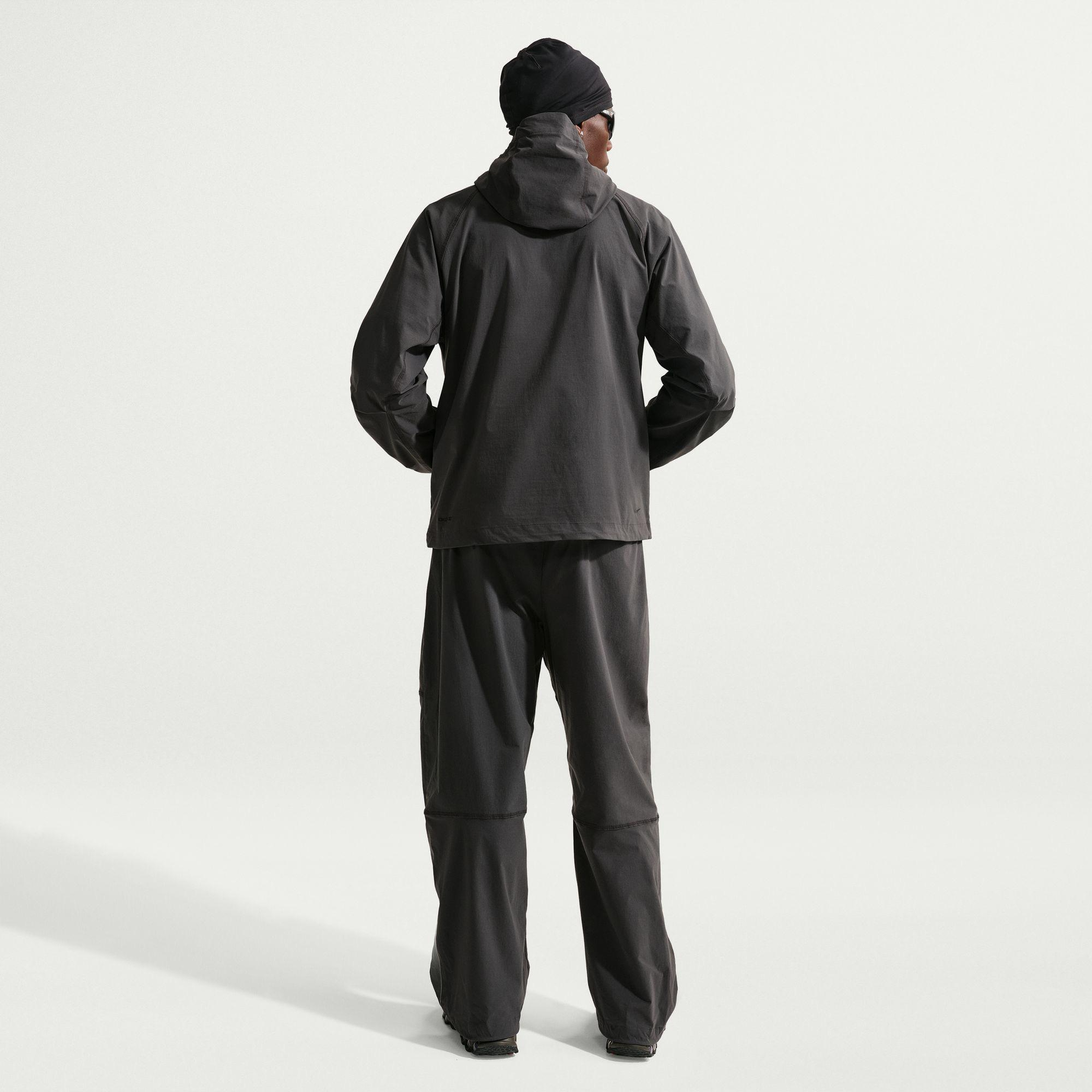 Nike Dri-Fit Tech Woven Windrunner Full-Zip Erkek Antrasit Ceket
