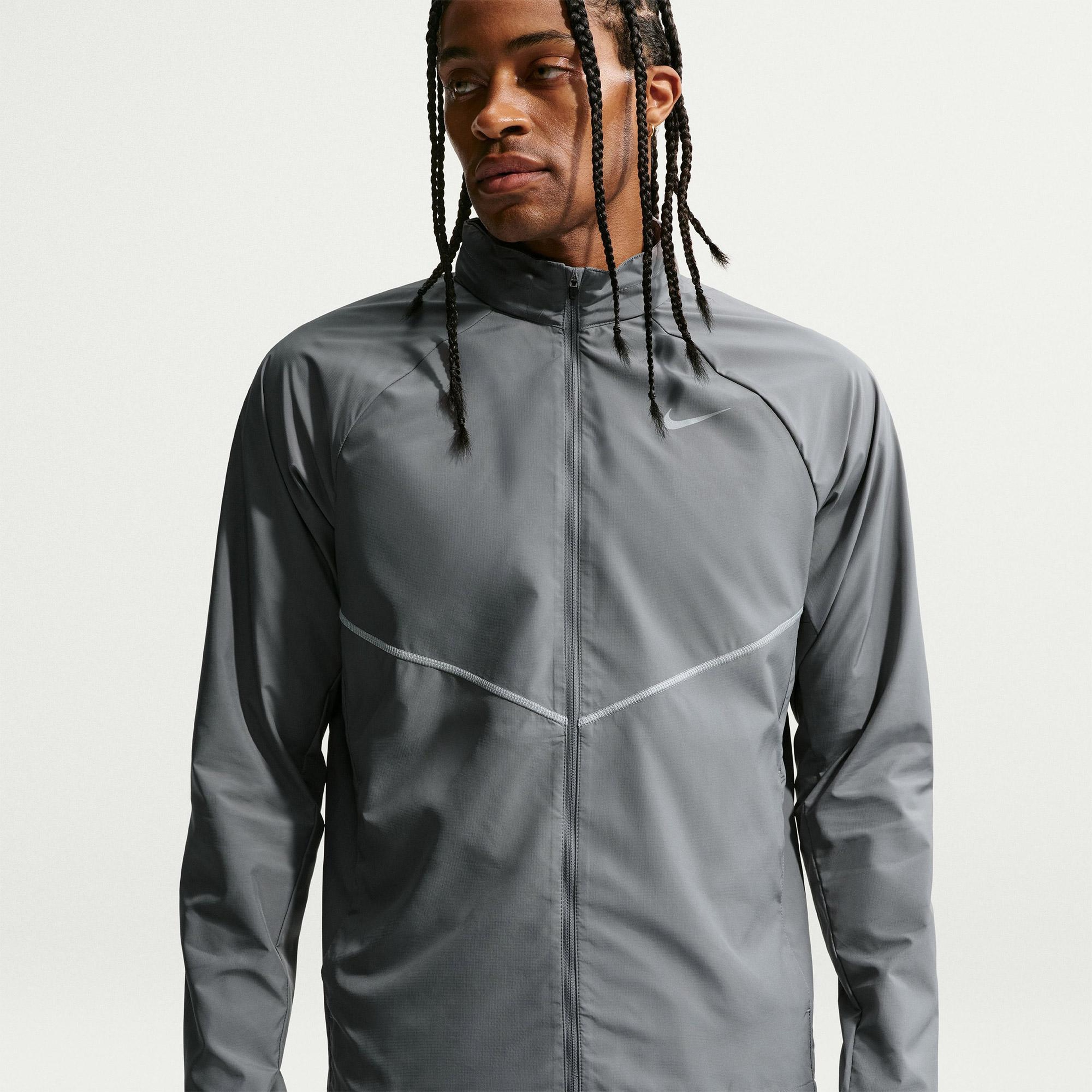 Nike UV Repel Miler Erkek Gri Ceket
