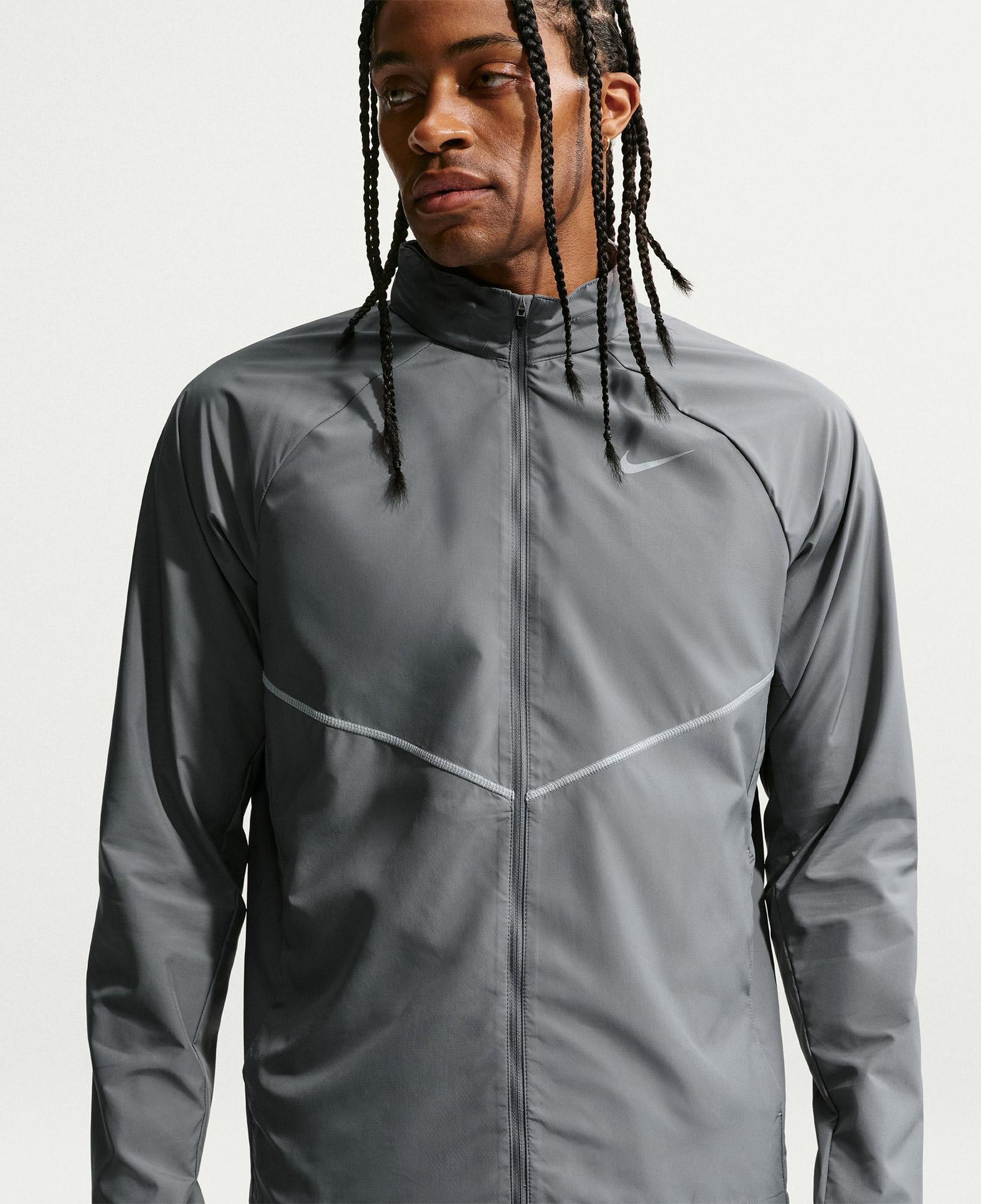 Nike UV Repel Miler Erkek Gri Ceket