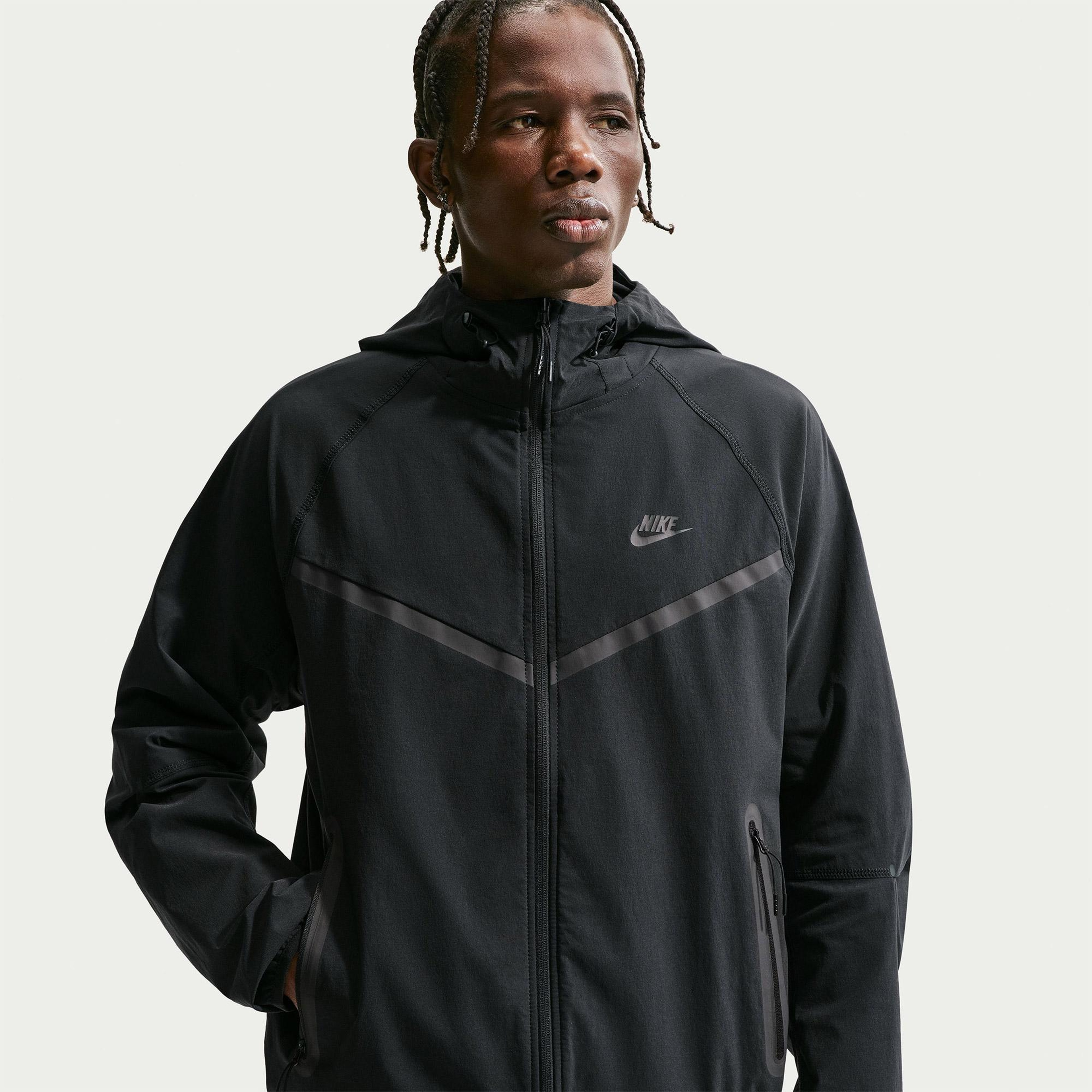 Nike Dri-Fit Tech Woven Erkek Siyah Ceket