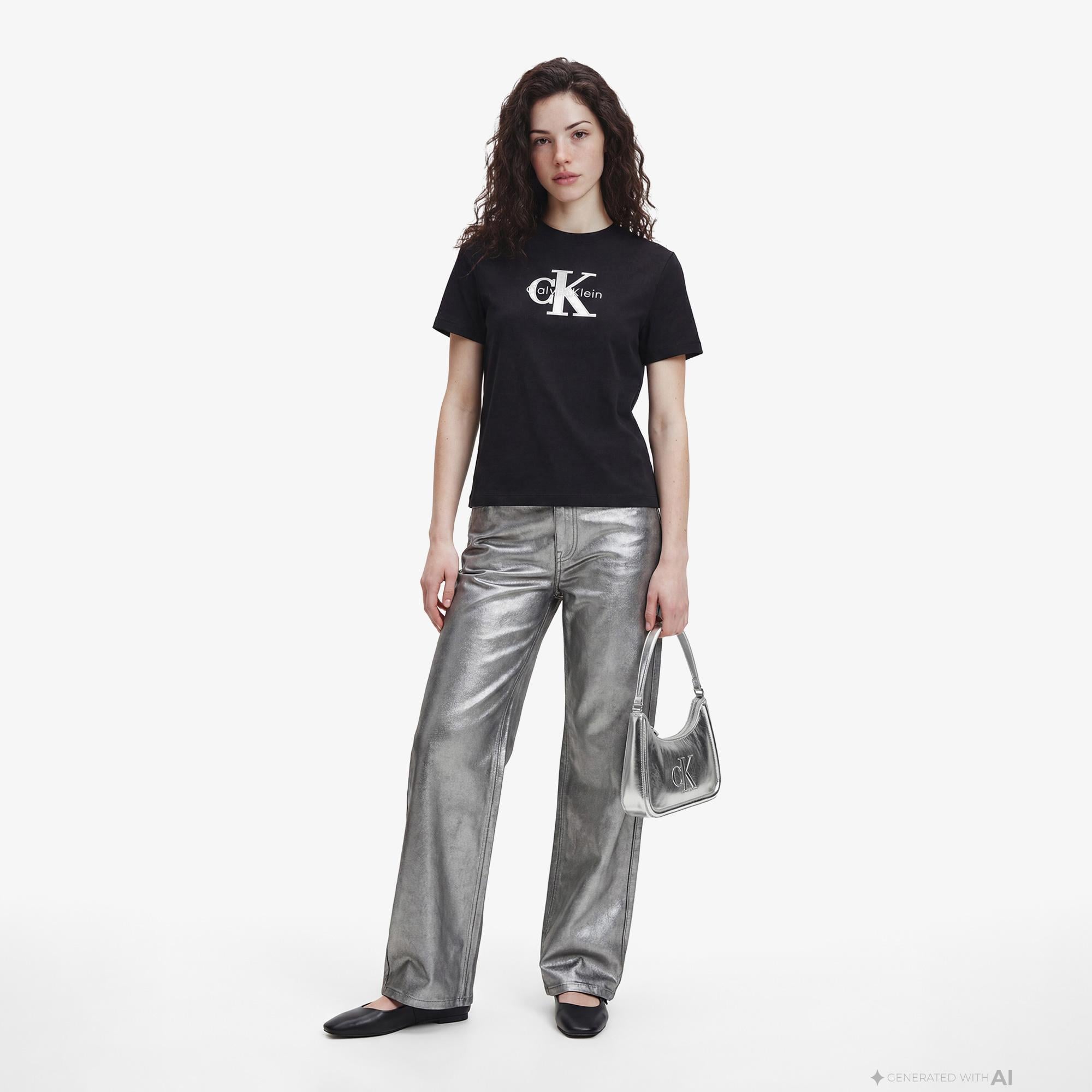 Calvin Klein Classic Monologo Metallic Kadın Siyah T-Shirt