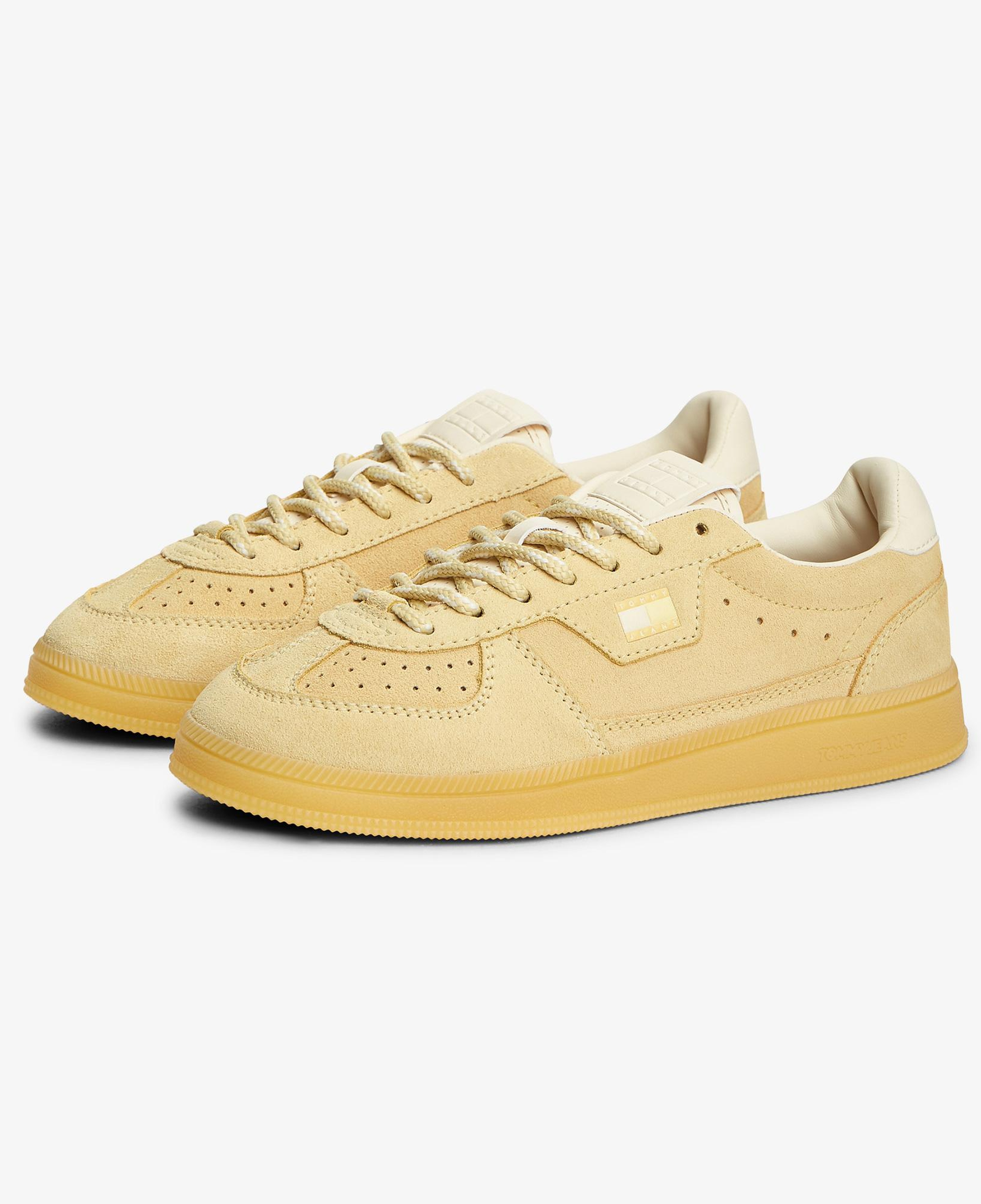 Tommy Hilfiger The Greenwich Edge Suede Kadın Sarı Spor Ayakkabı