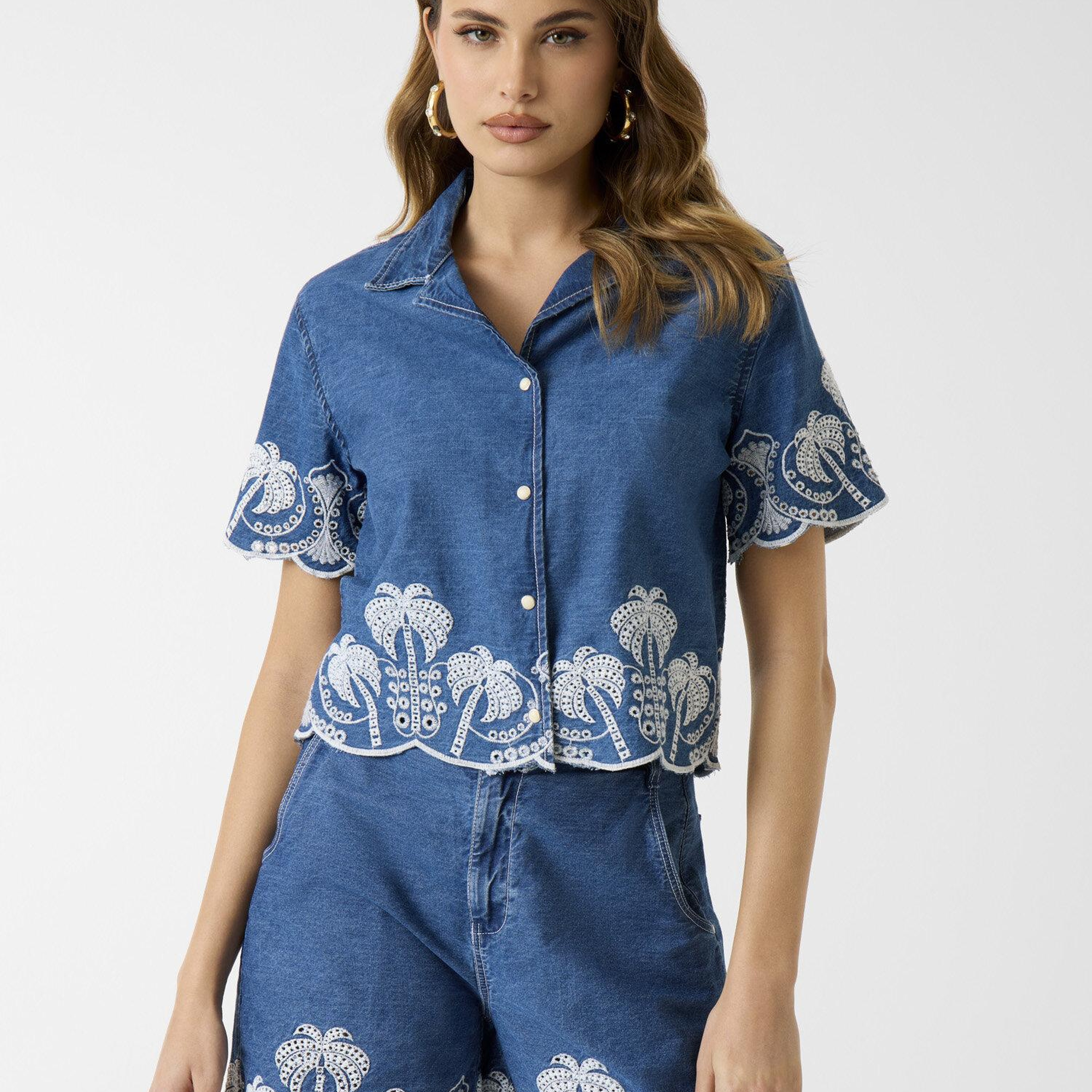 Petra Kadın Regular Fit Denim Gömlek