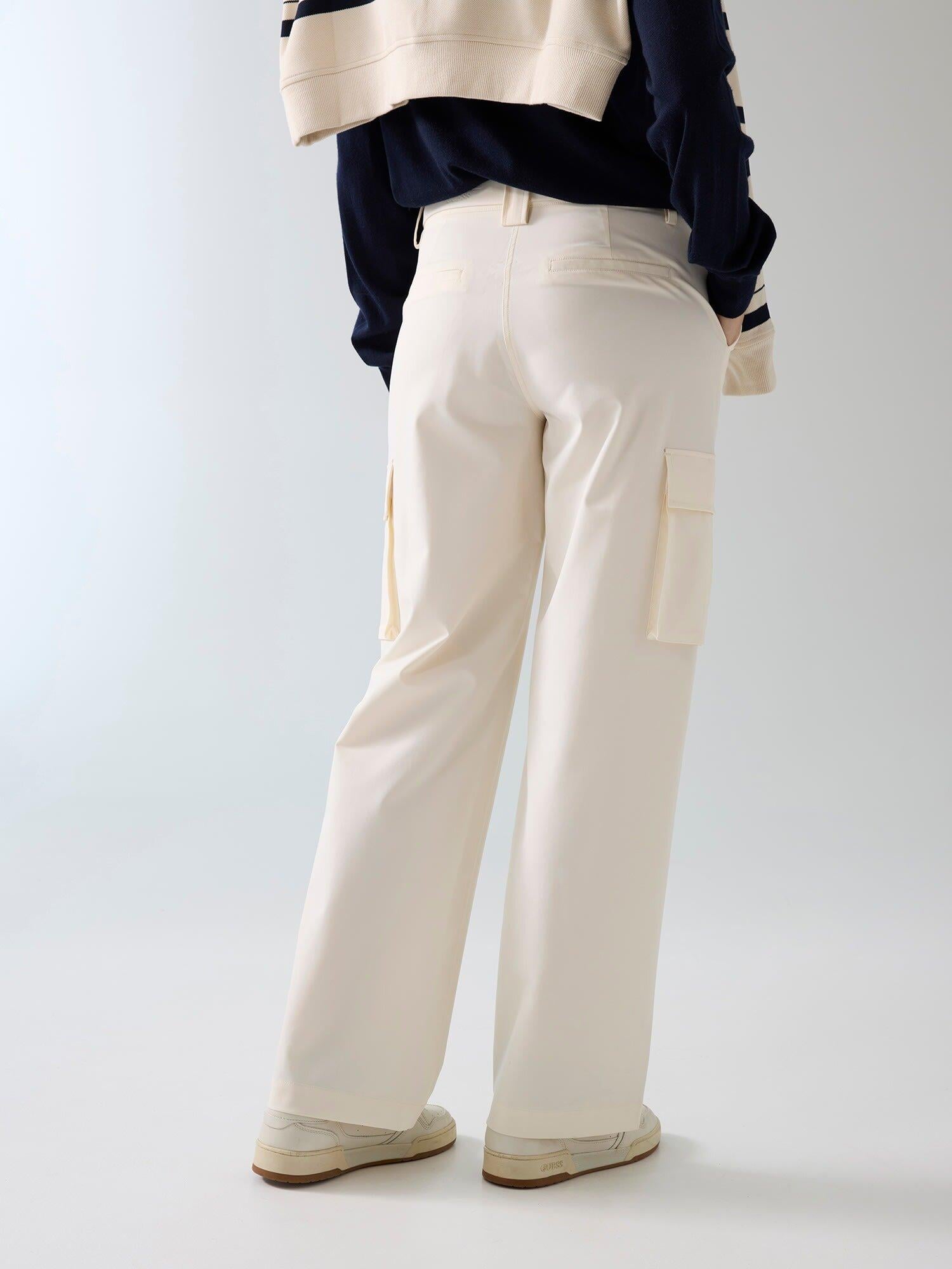 Guessxns Kadın Relaxed Fit Pantolon