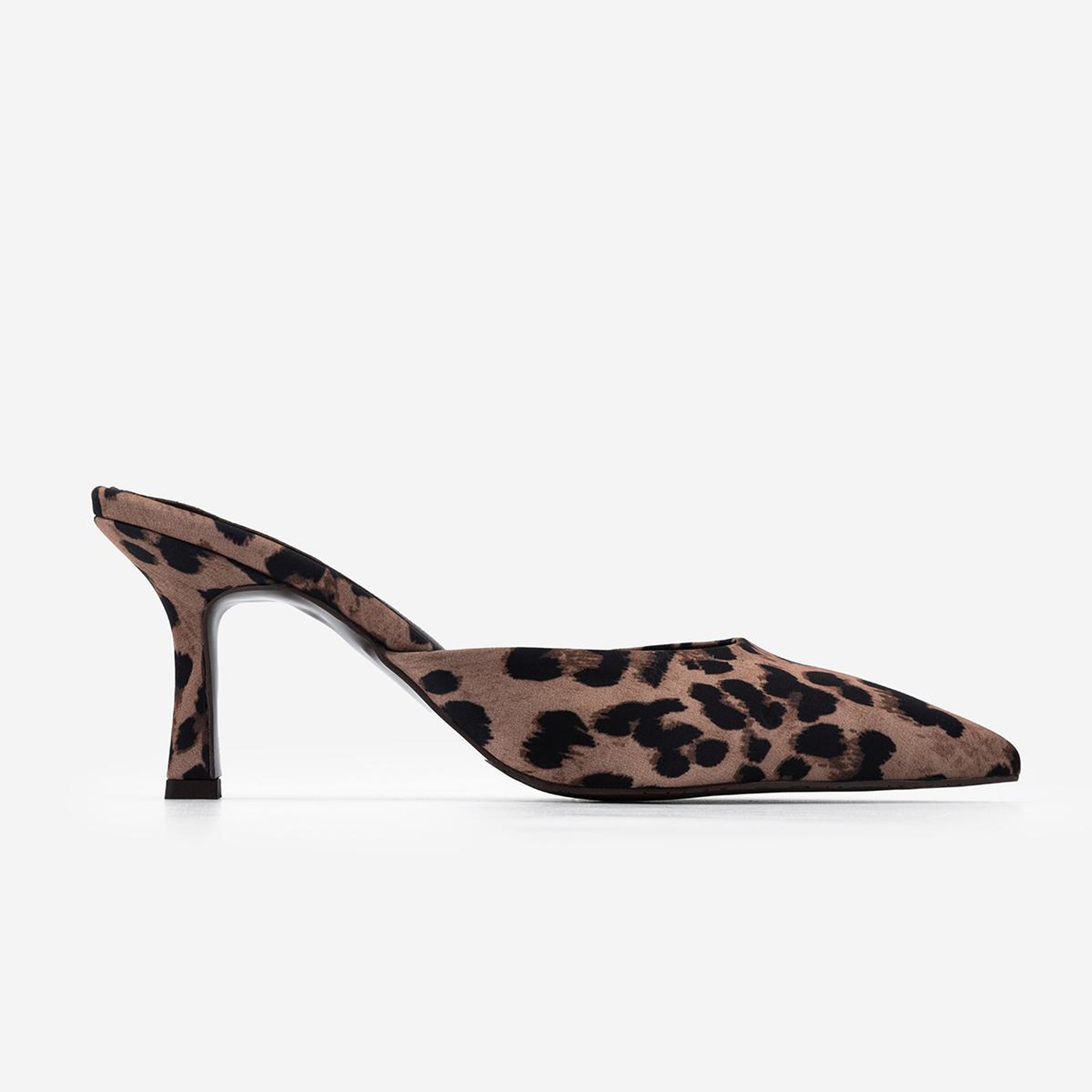 Valmenti Kadın Tekstil Leopar Topuklu Terlik