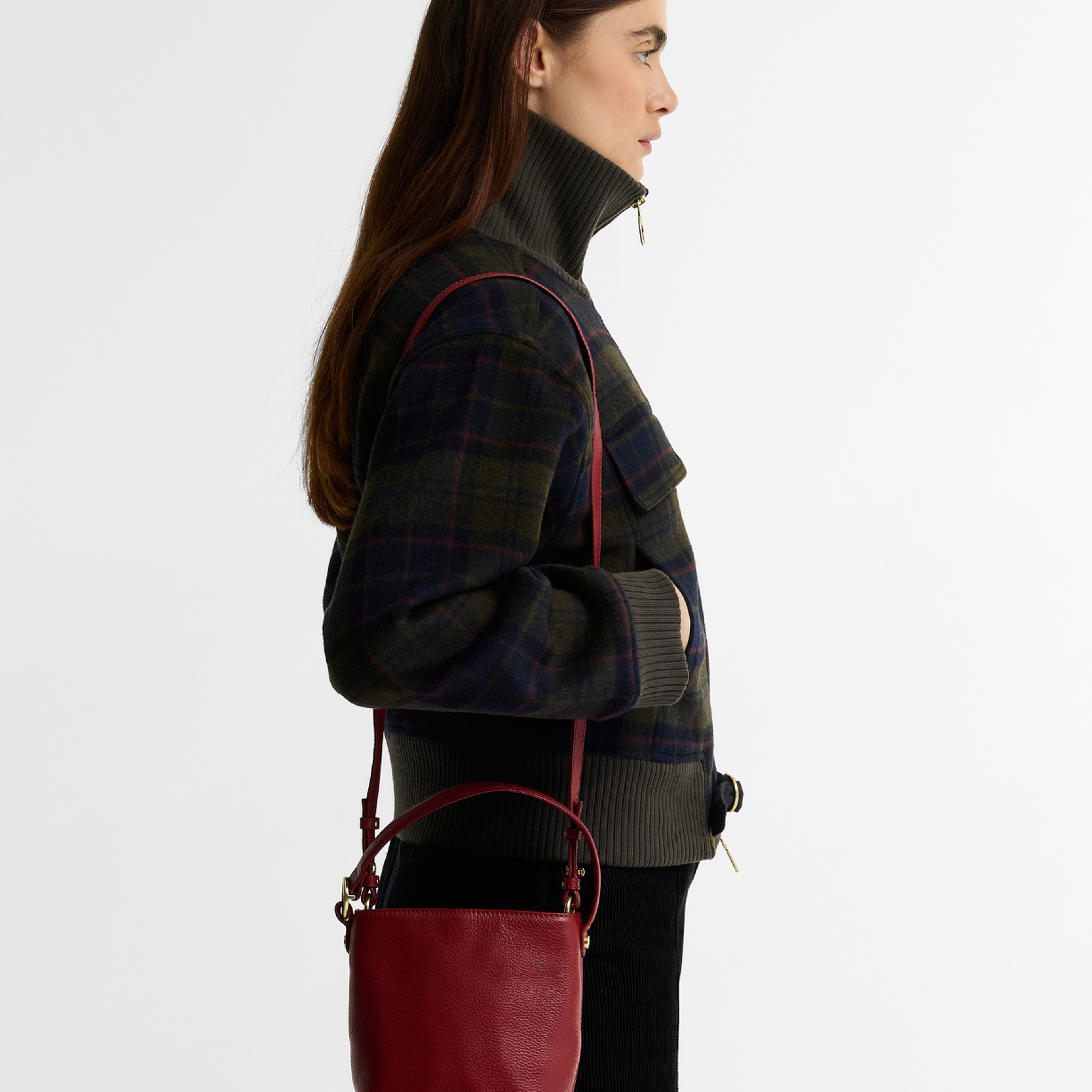 Barbour Cedar Mini Deri Bucket Çanta