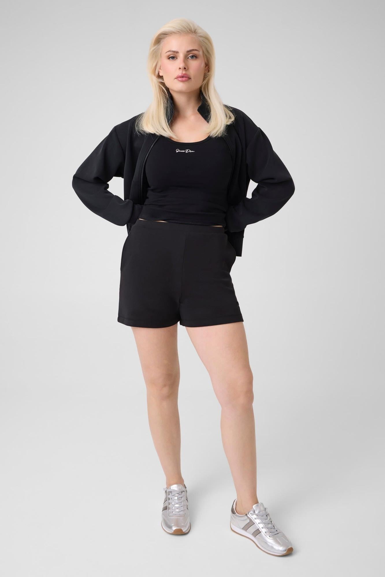 Yüksek Yakalı Sweatshirt