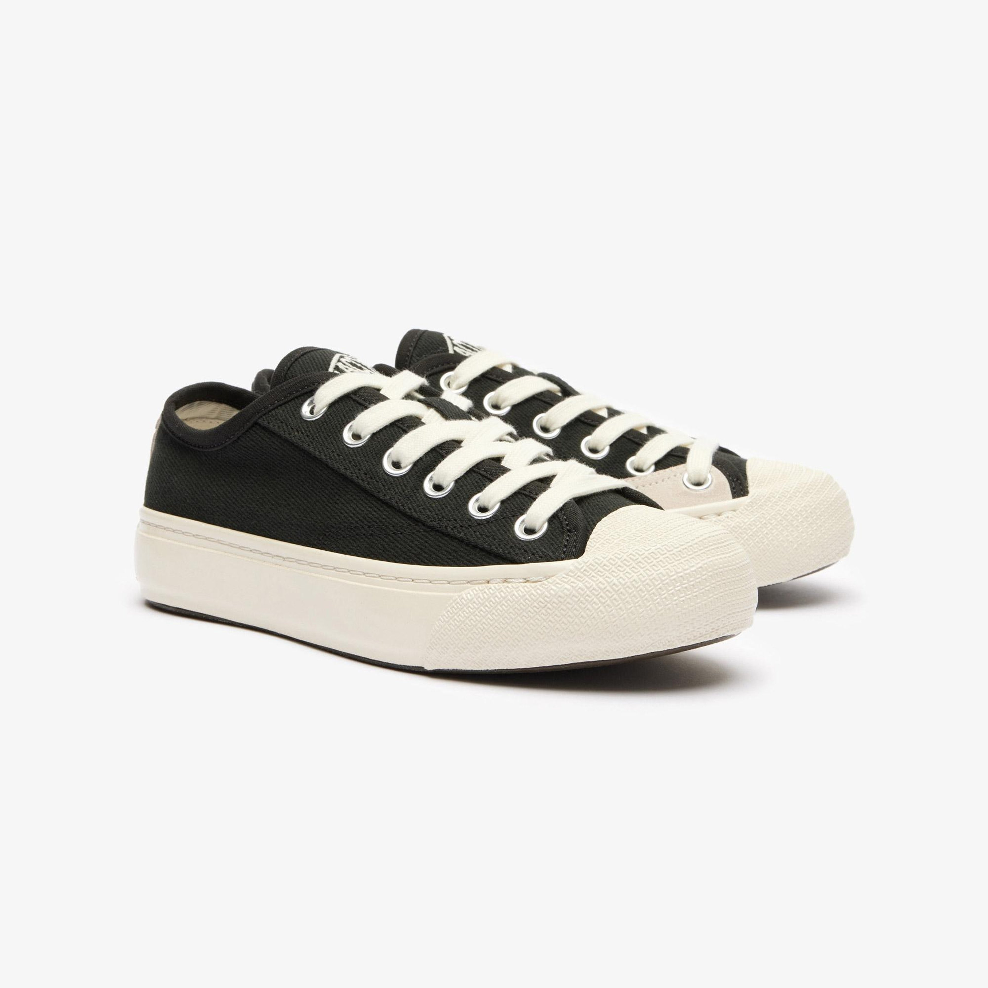 Lacoste Backcourt Kadın Siyah Sneaker