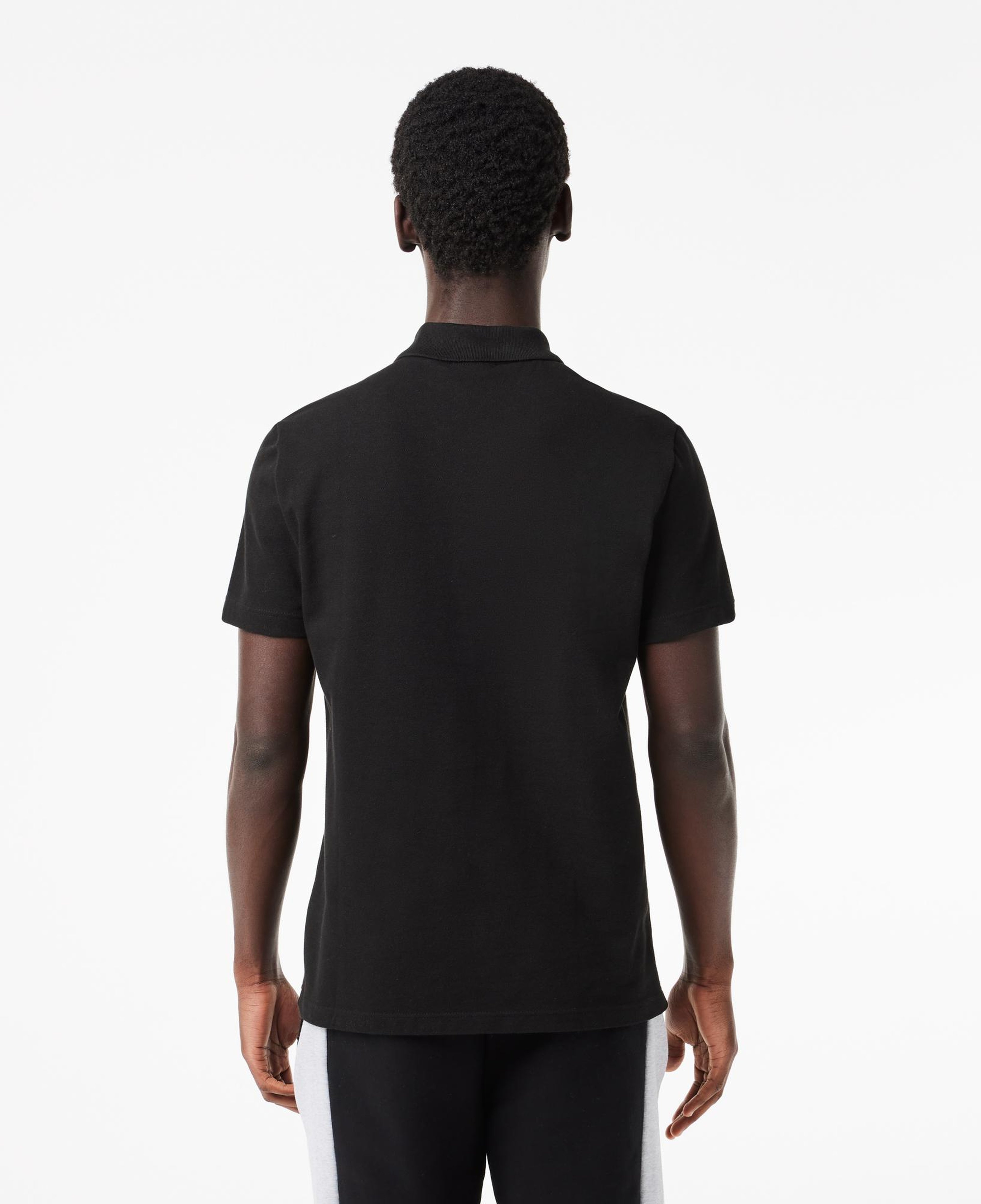 Erkek Regular Fit Renk Bloklu Siyah Polo
