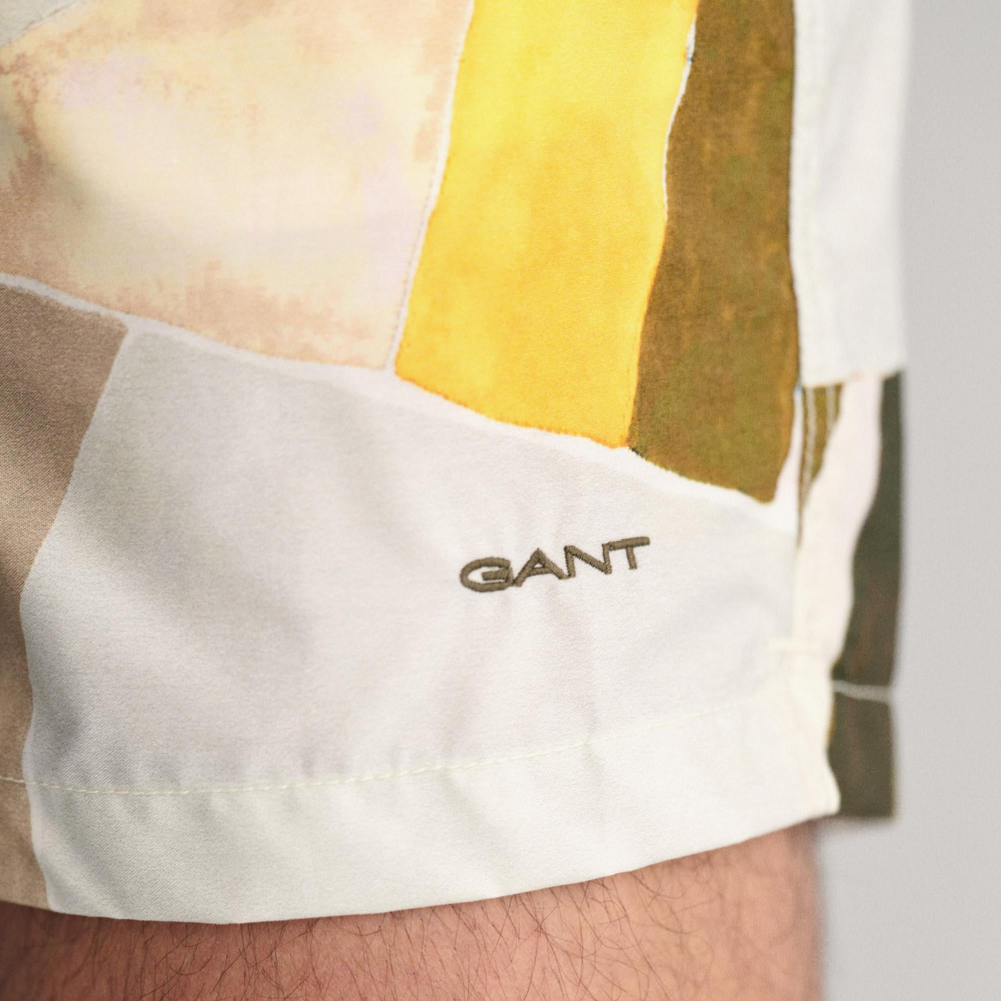 GANT Erkek Sarı Regular Fit Desenli Deniz Şortu