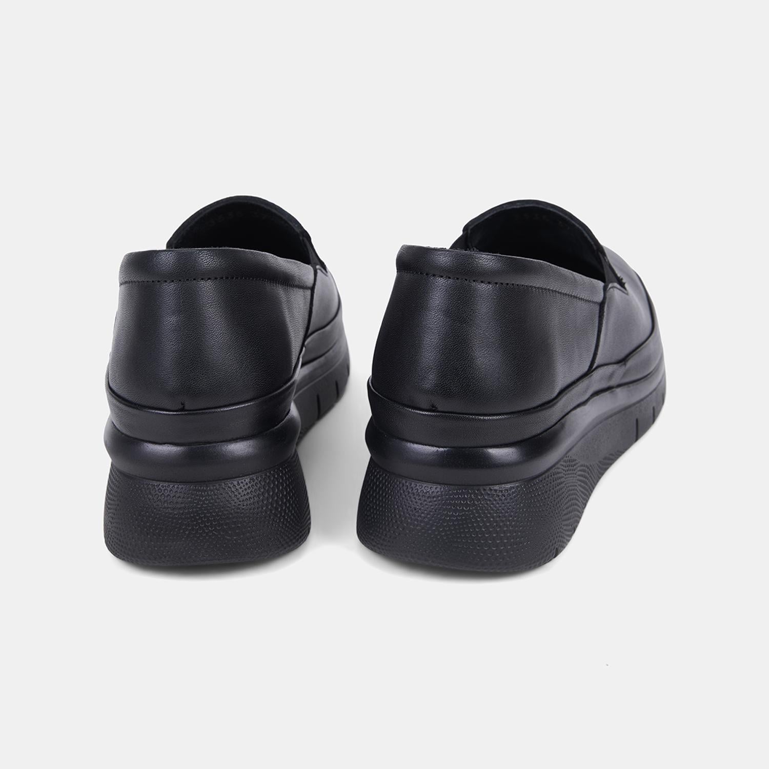 Kadın Siyah DesaComfort Slip-On Deri Günlük Ayakkabı