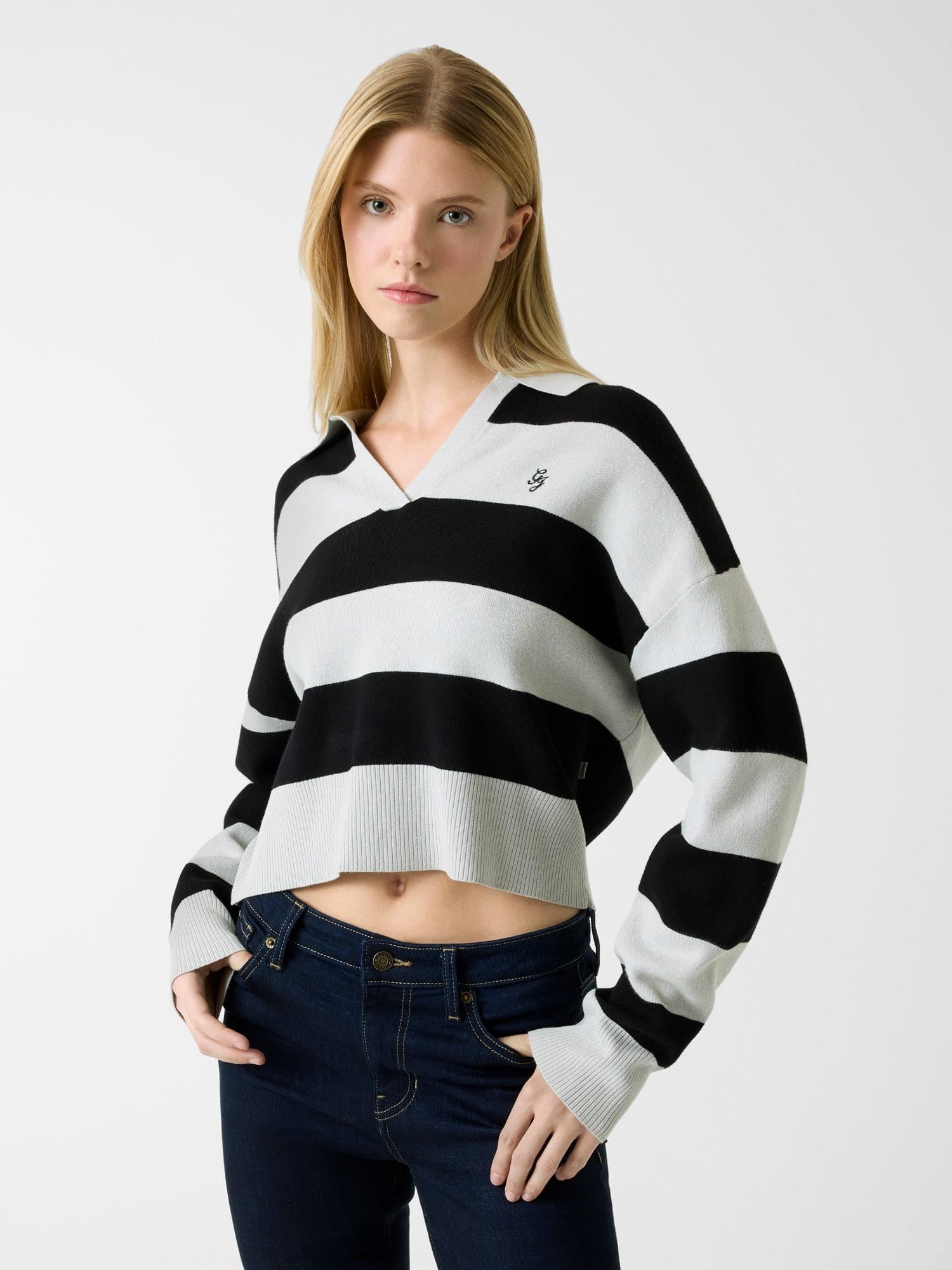 Guess Jeans Kadın Triko