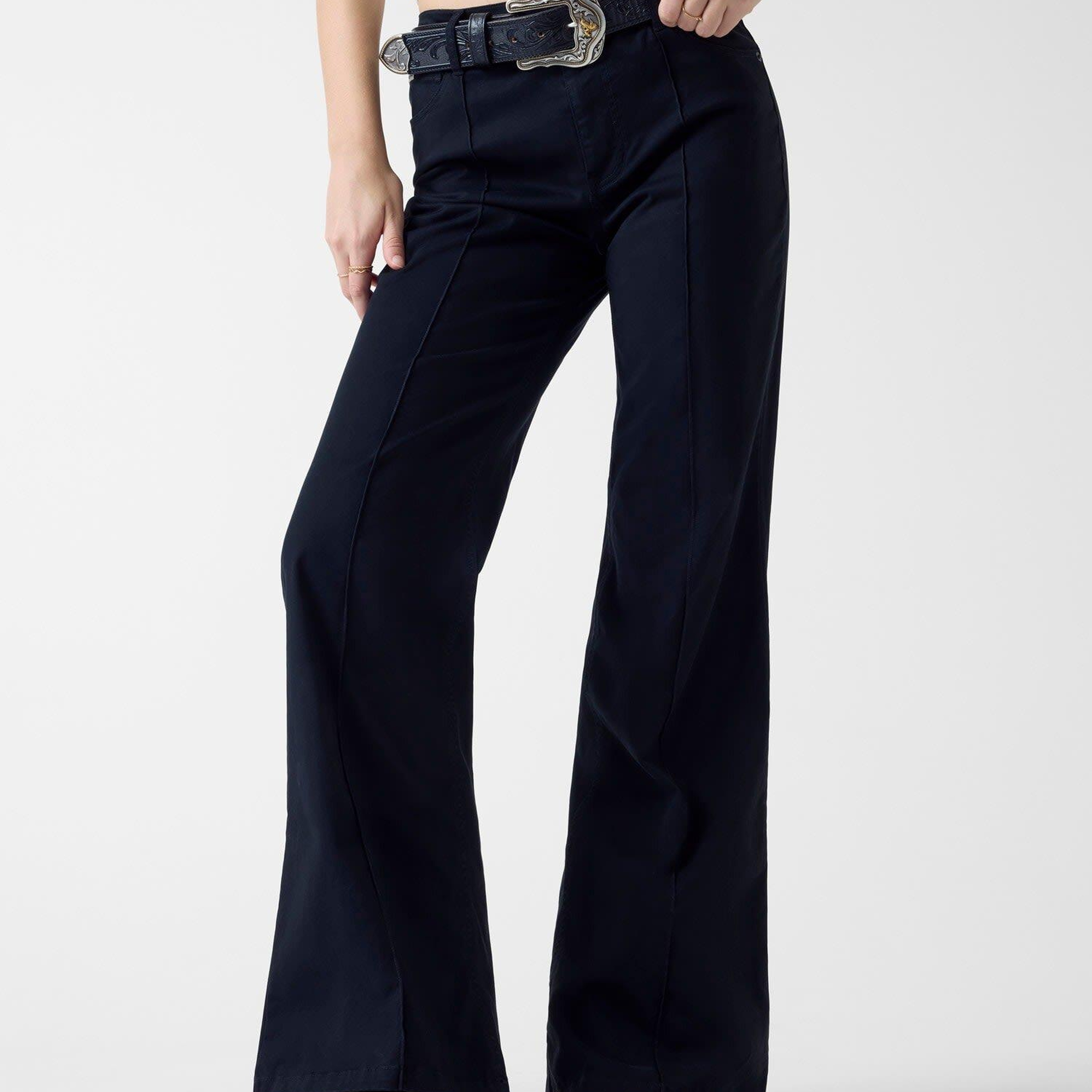 Guess Jeans Kadın Relaxed Fit Pantolon