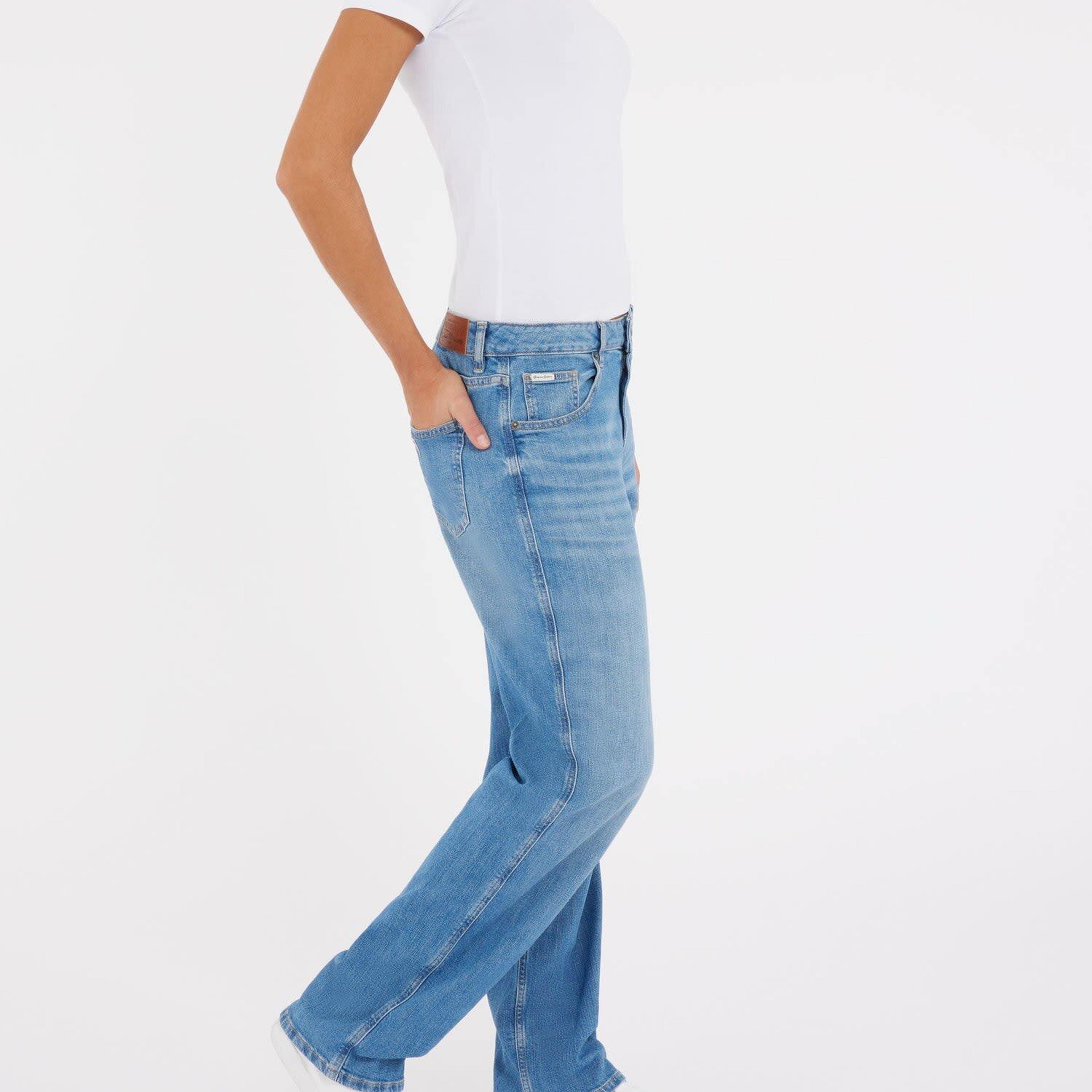 Guess Jeans Kadın Regular Fit Jean
