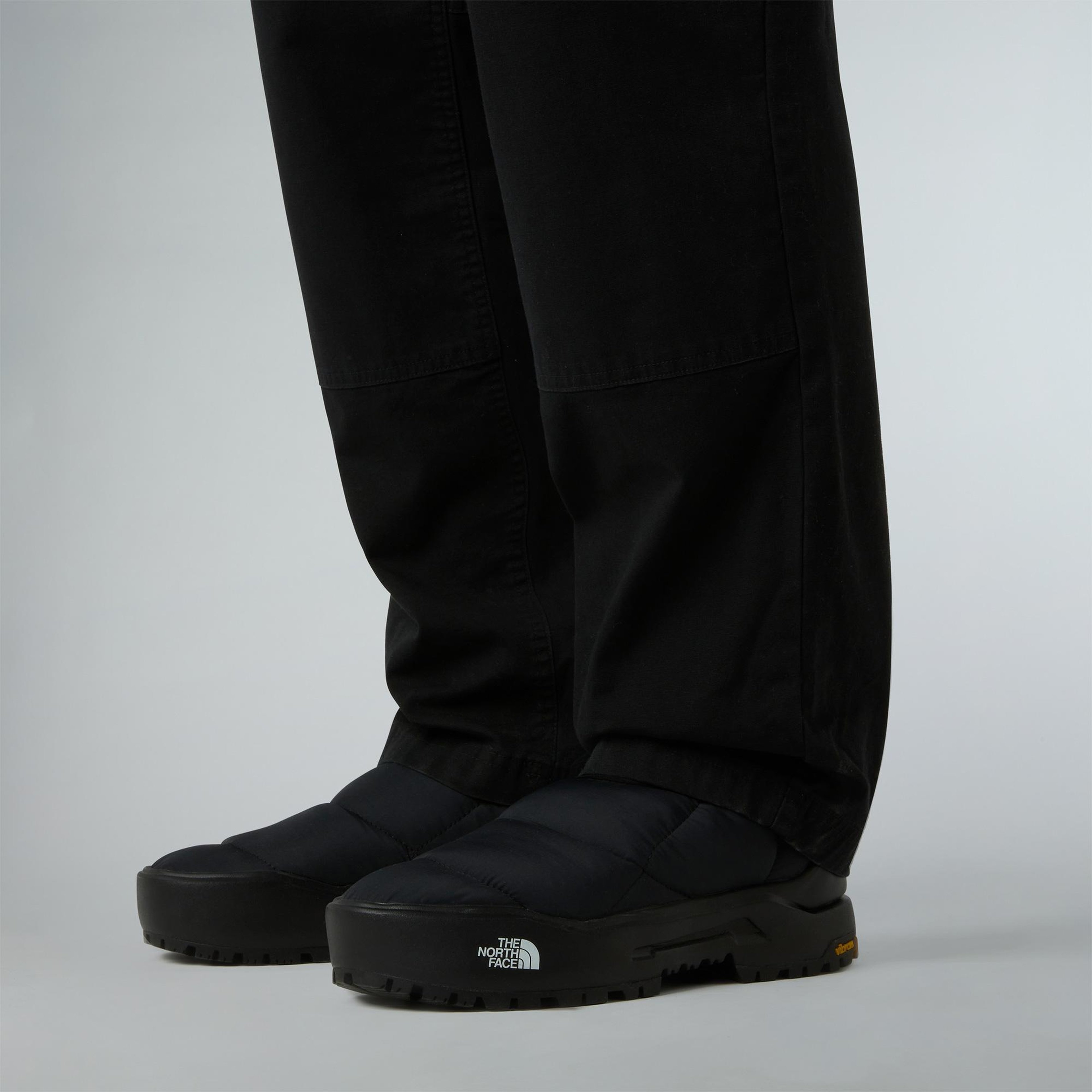 The North Face Base Camp Thermoball Mule Unisex Siyah Terlik