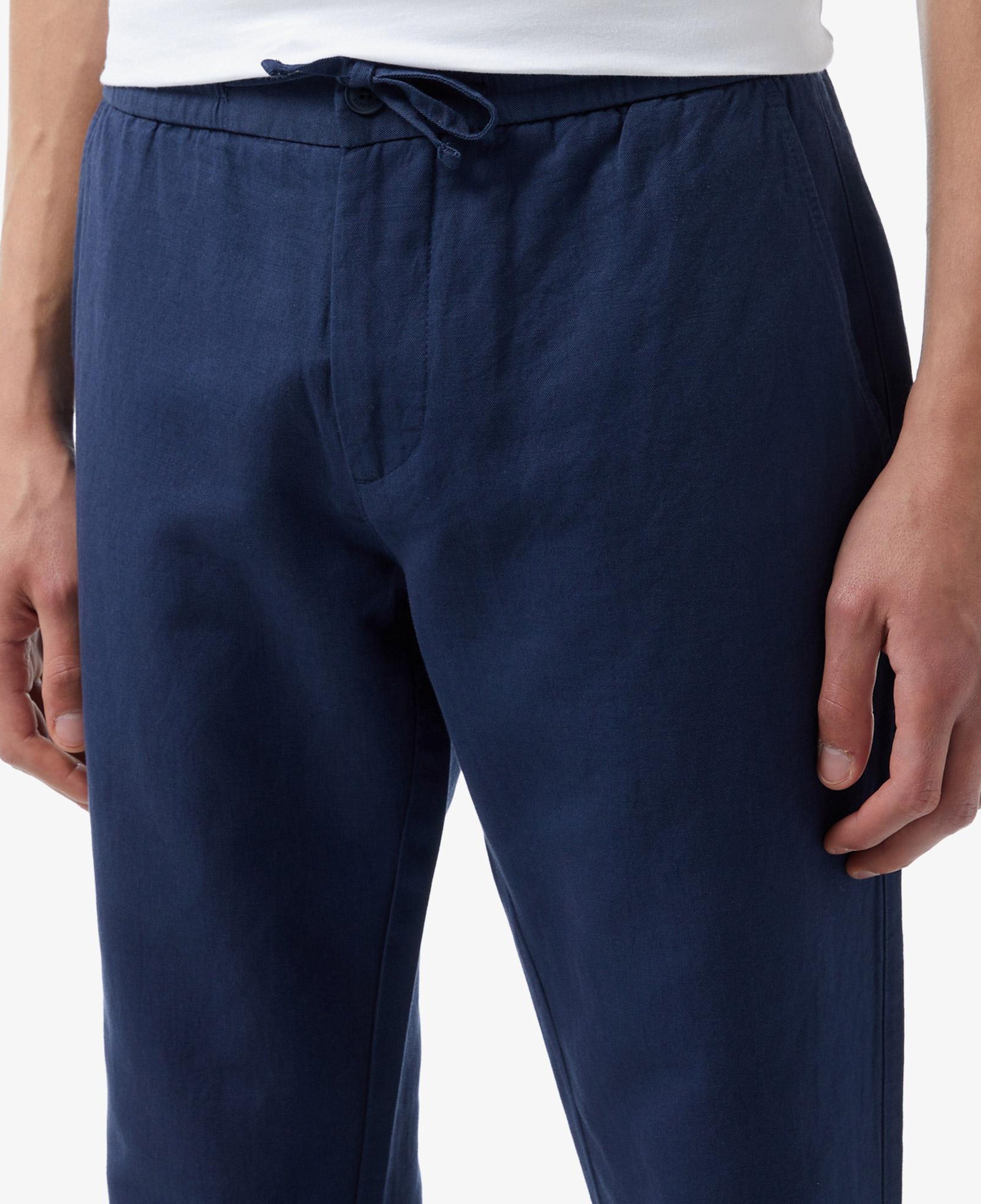 Erkek Tapered Fit Lacivert Pantolon