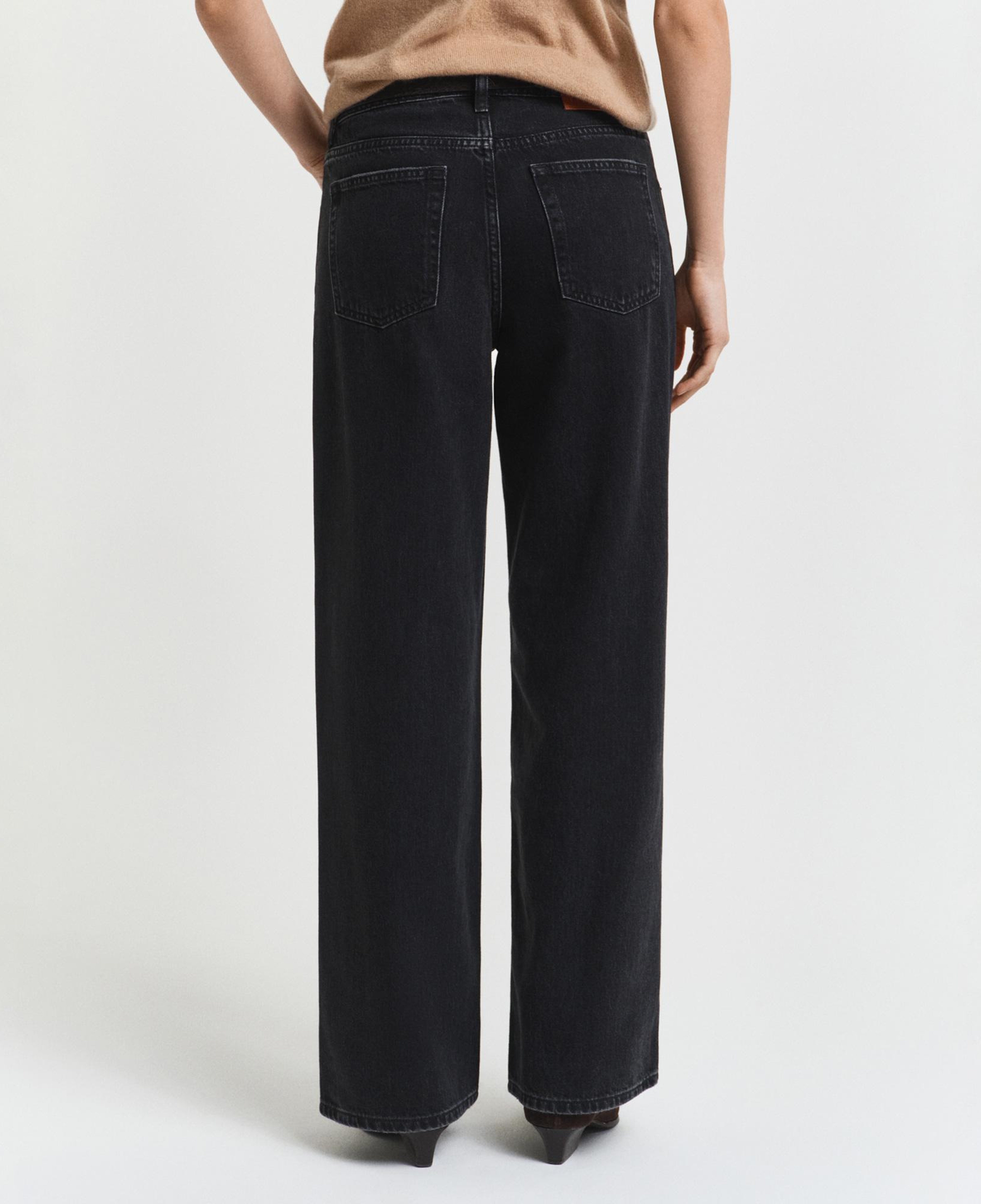 GANT Kadın Siyah Relaxed Fit Jean
