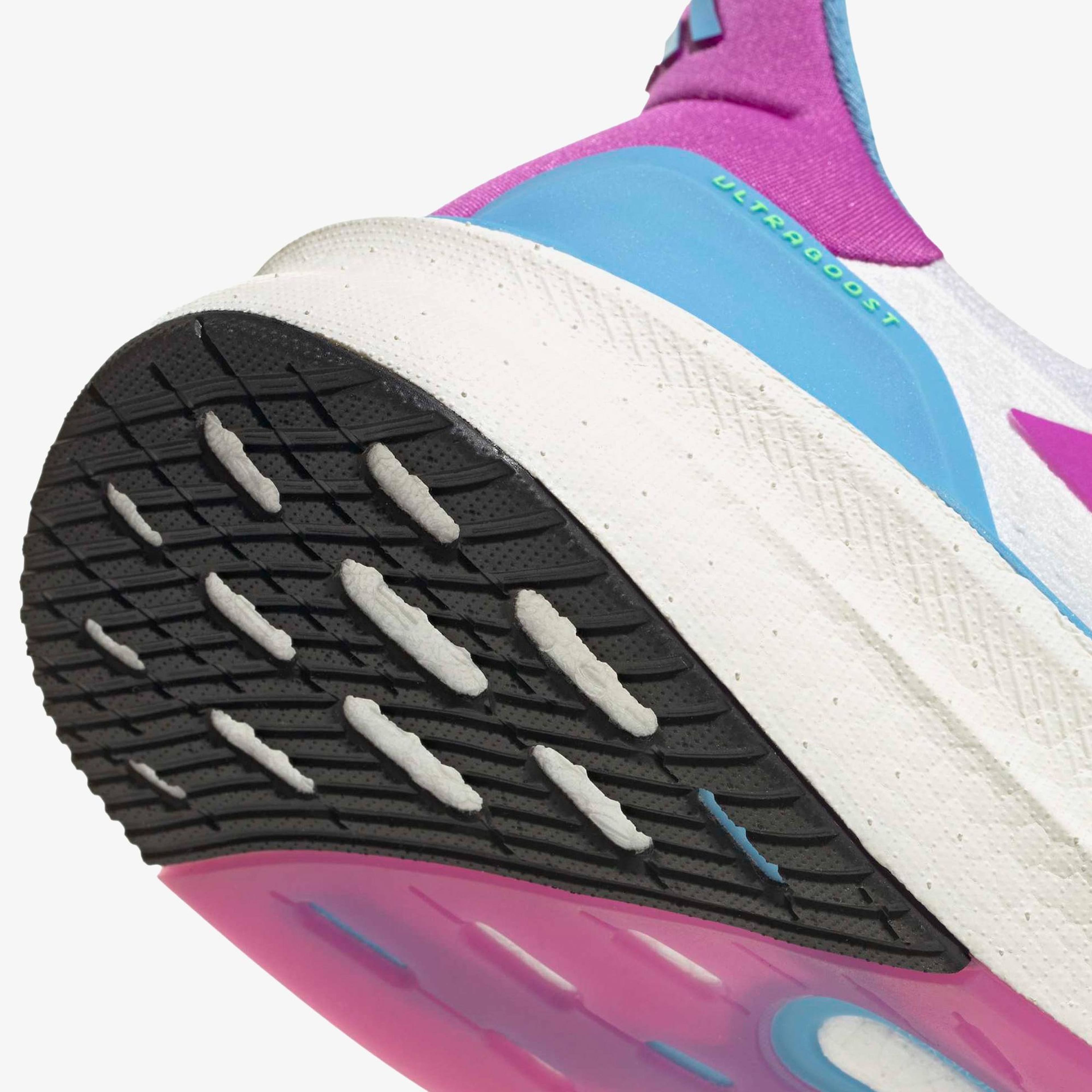 adidas Ultraboost 5X Kadın Gri Koşu Ayakkabısı