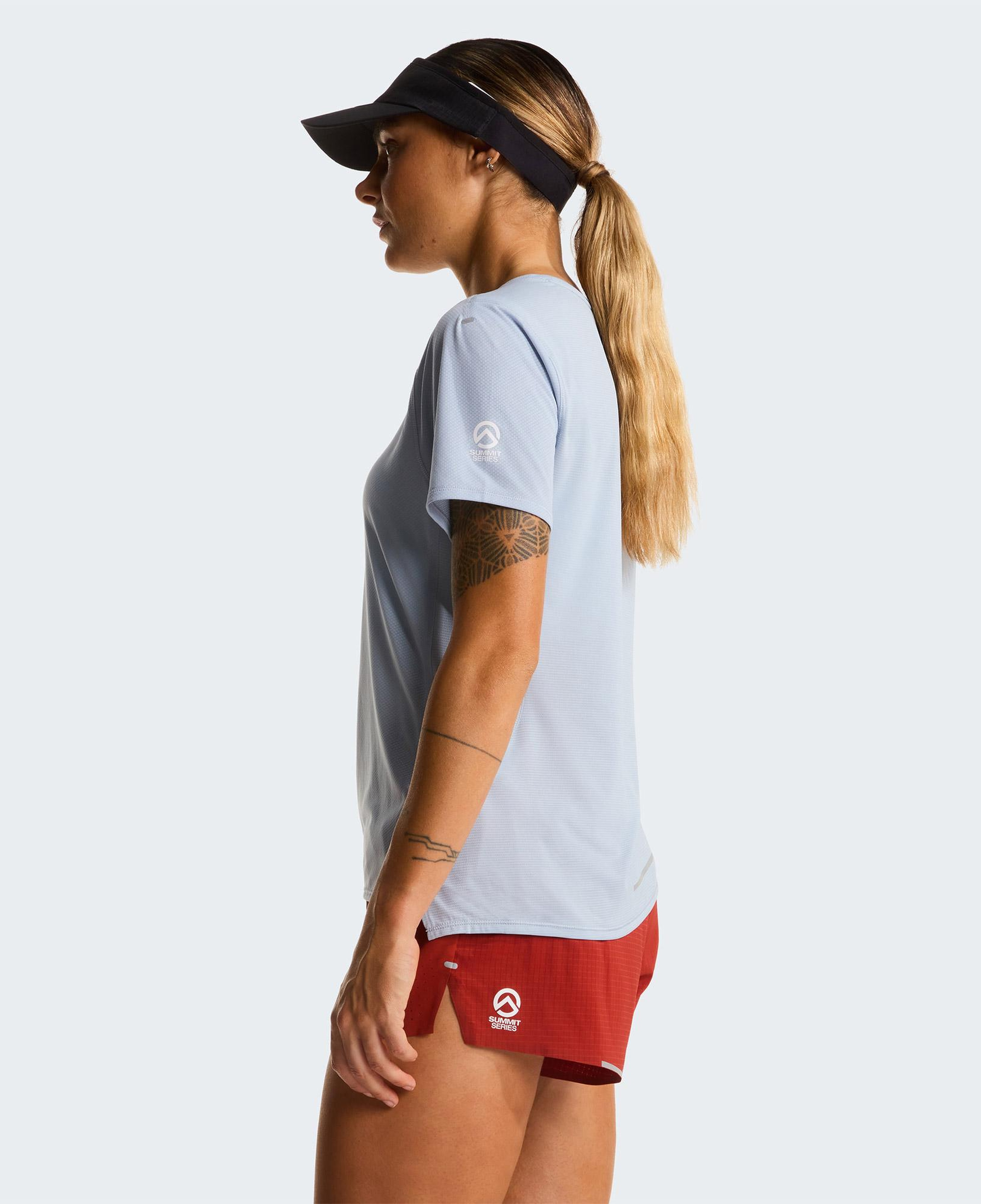 The North Face Summit High Trail Kadın Gri T-Shirt