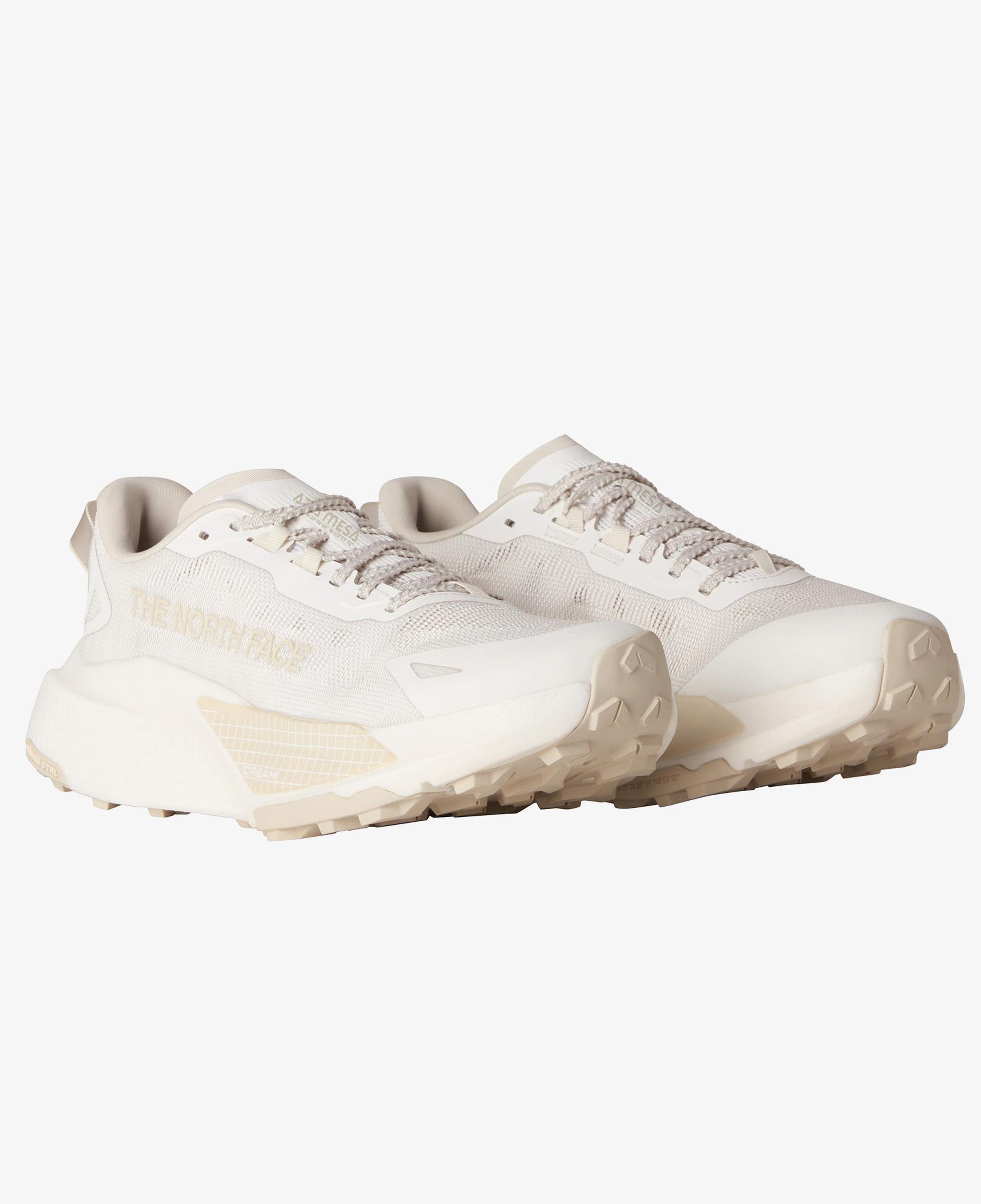 The North Face Altamesa 500 V2 Kadın Beyaz Outdoor Ayakkabı
