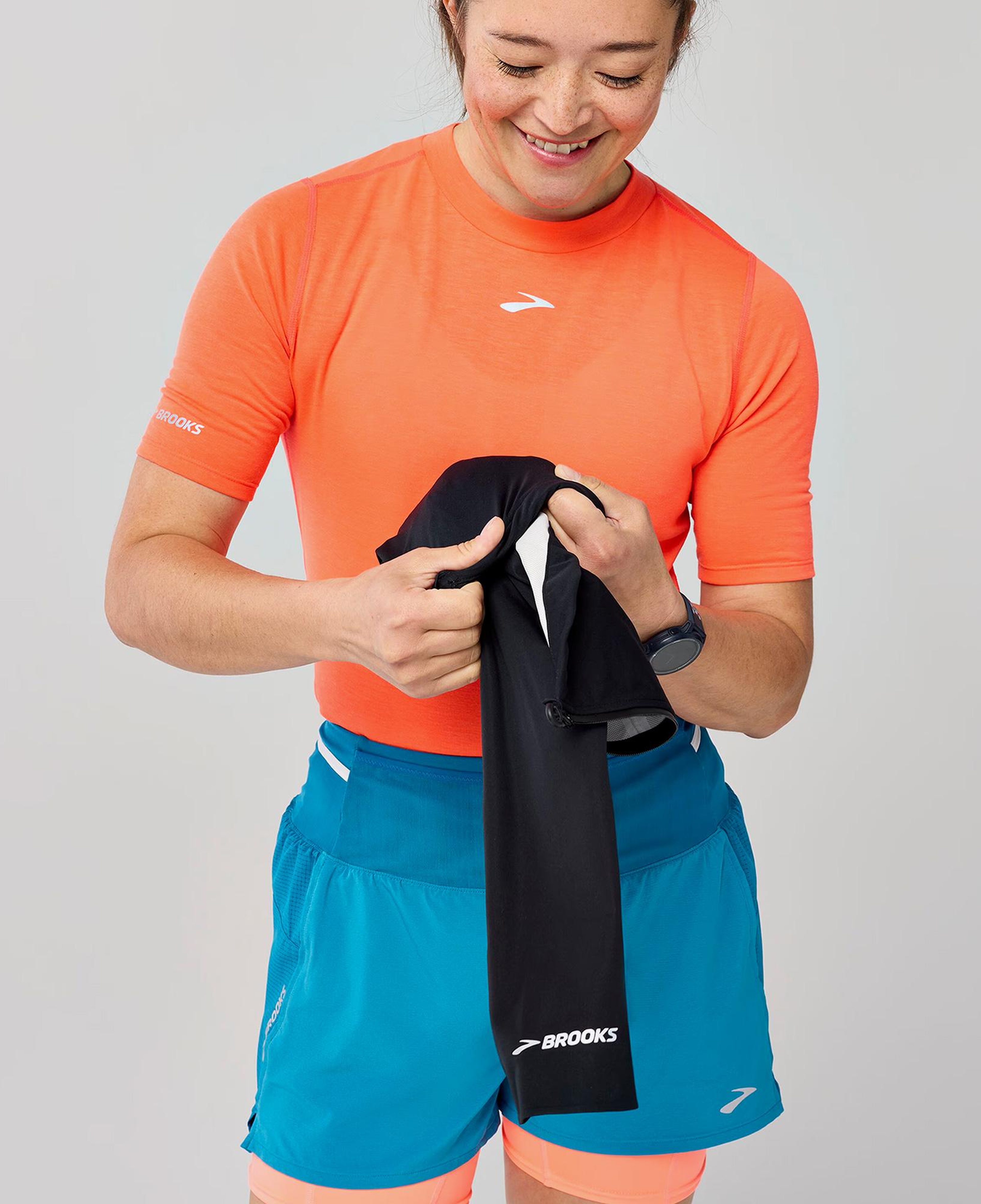 Brooks High Point Waterproof 2 Kadın Siyah Yağmurluk