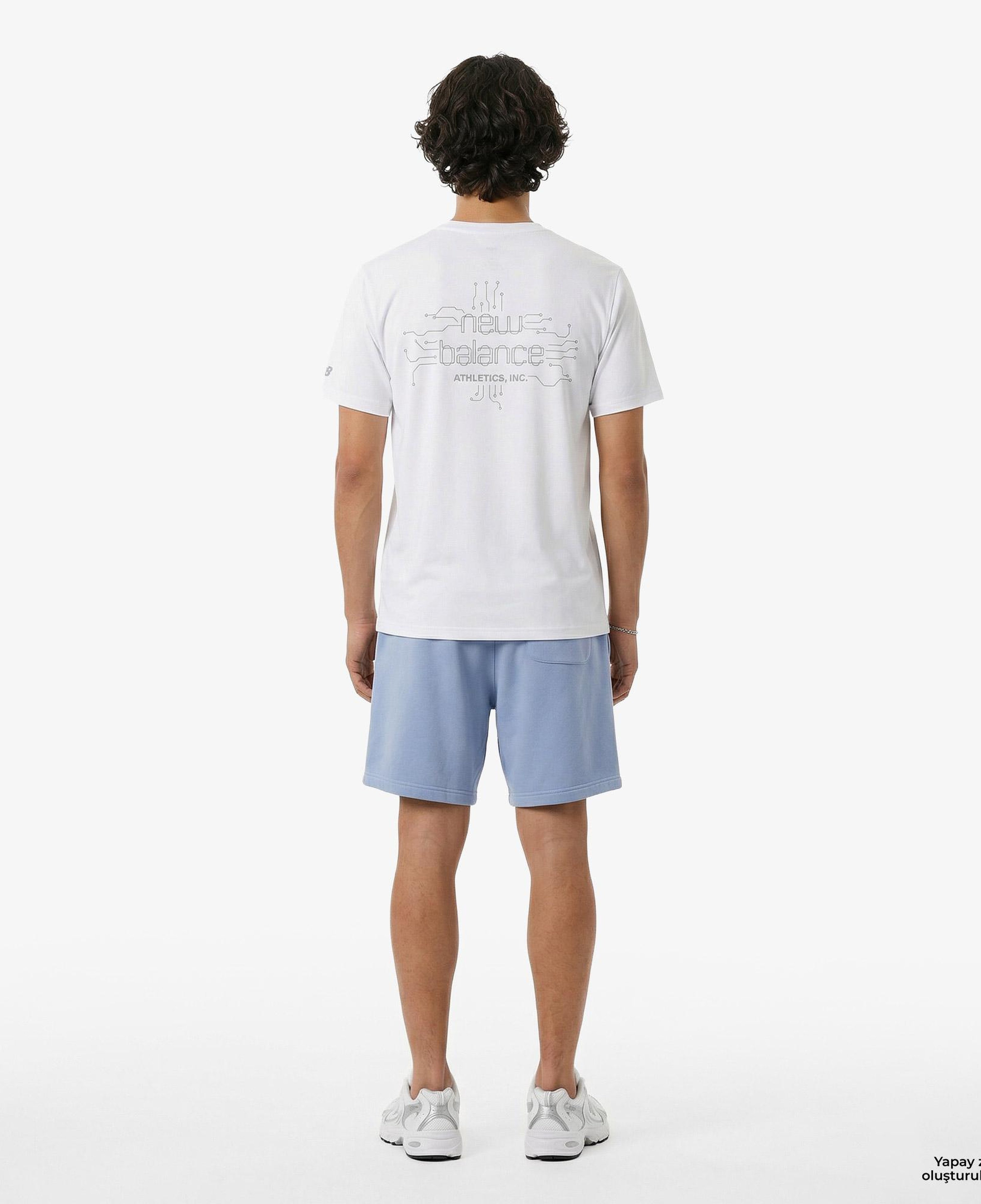New Balance Reflective Poly Erkek Beyaz T-Shirt