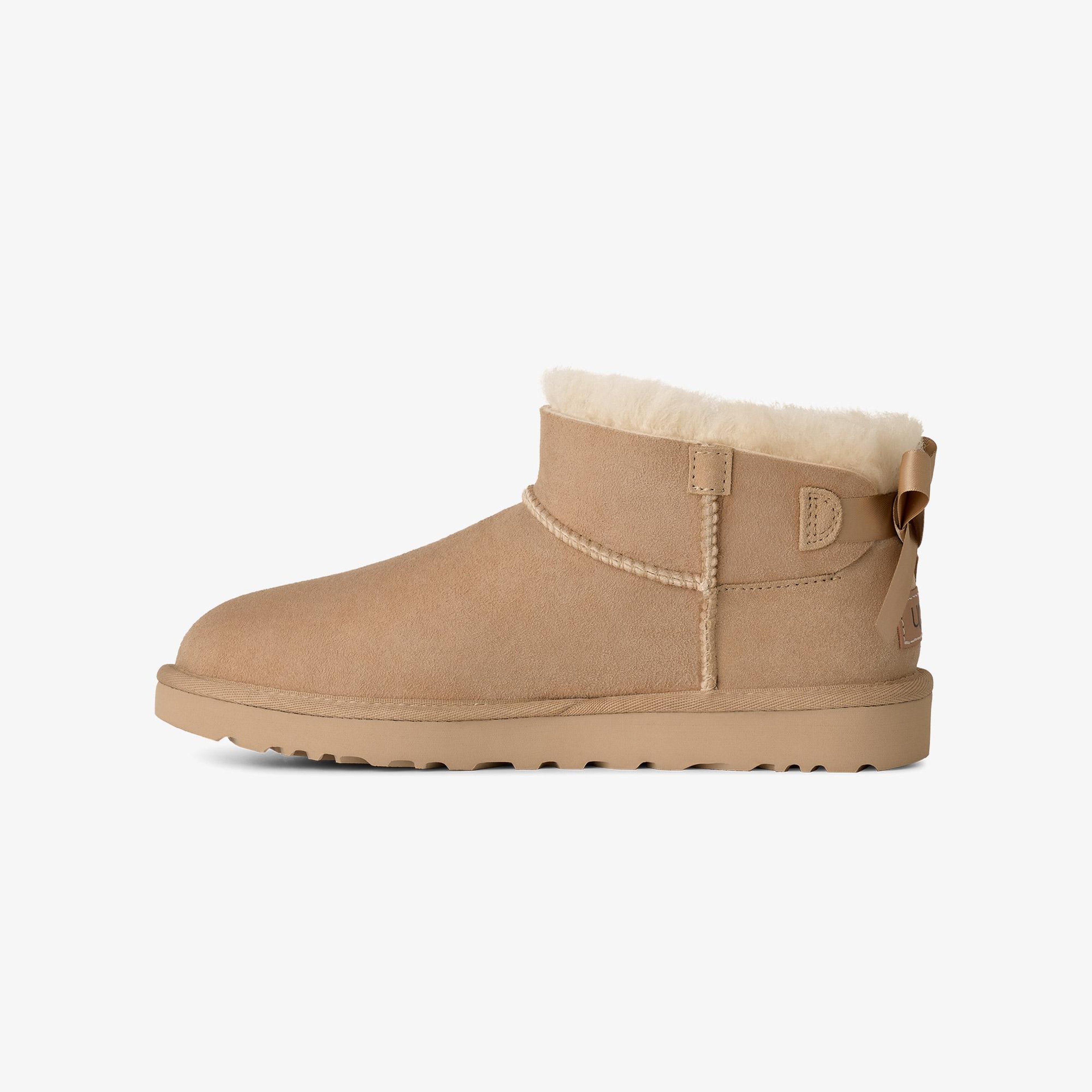 UGG Ultra Mini Bailey Bow Kadın Krem Rengi Bot