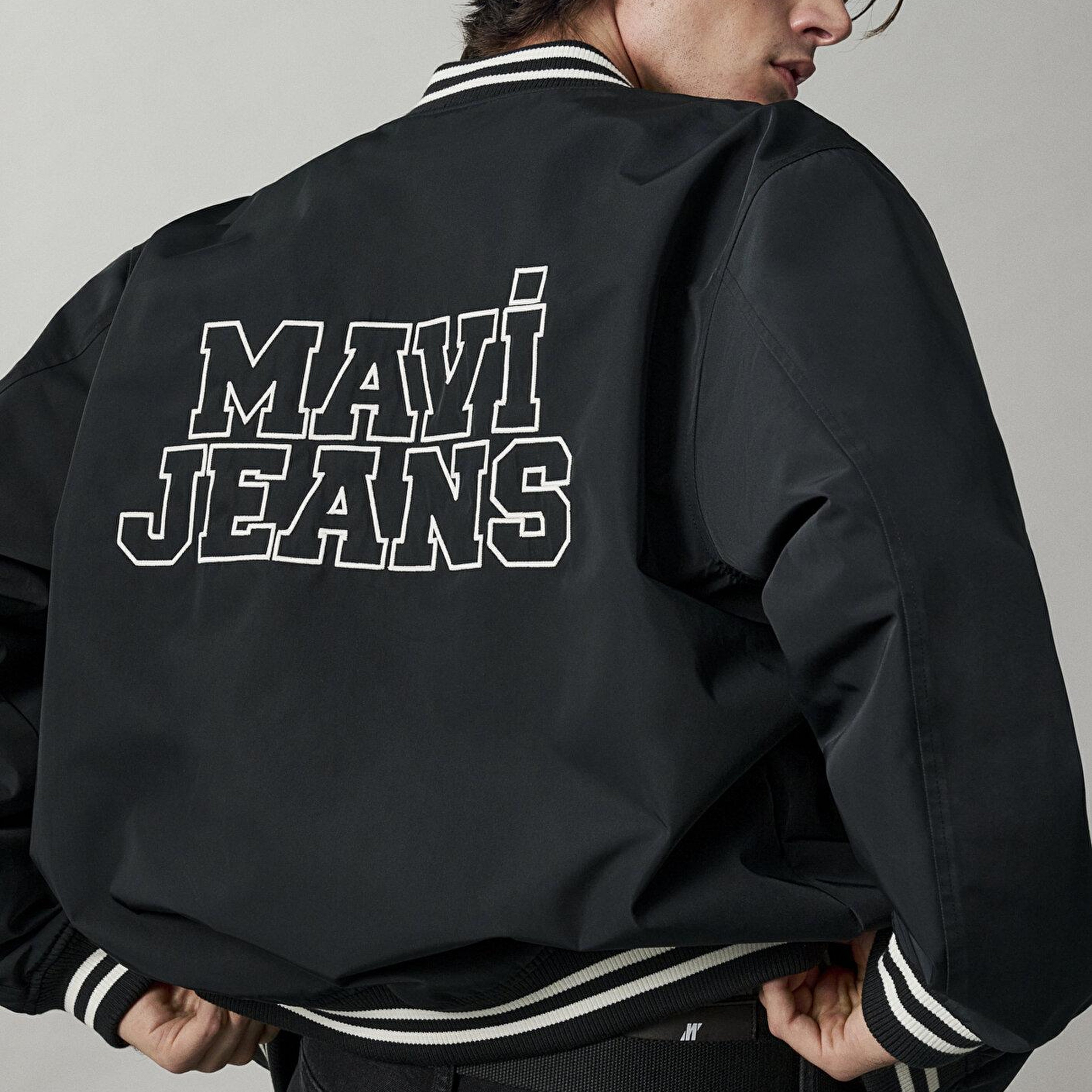 Mavi Mavi Jeans Baskılı Siyah Kolej Ceket 0110830-71379