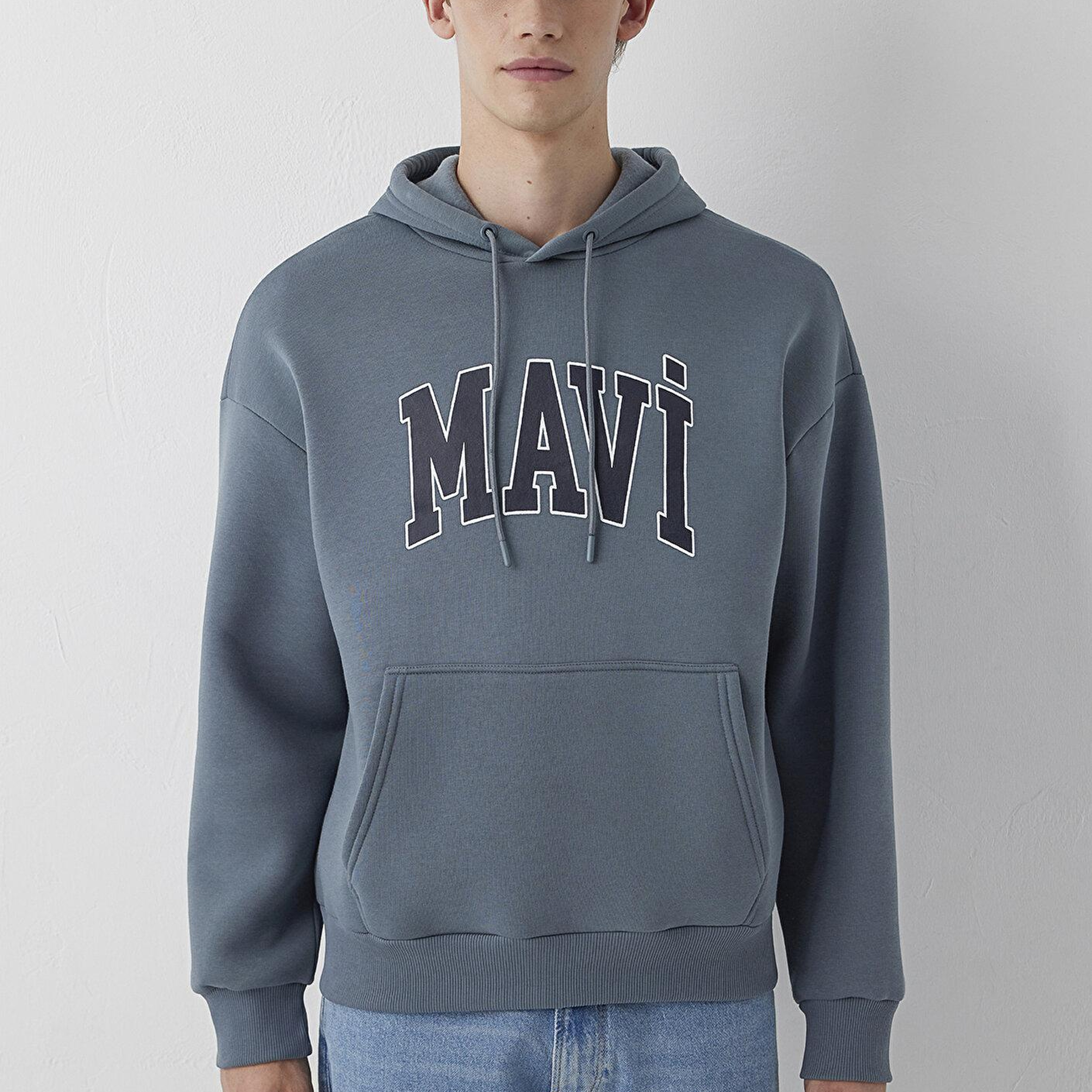 Mavi Mavi Logo Baskılı Kapüşonlu Gri Sweatshirt 067149-80889