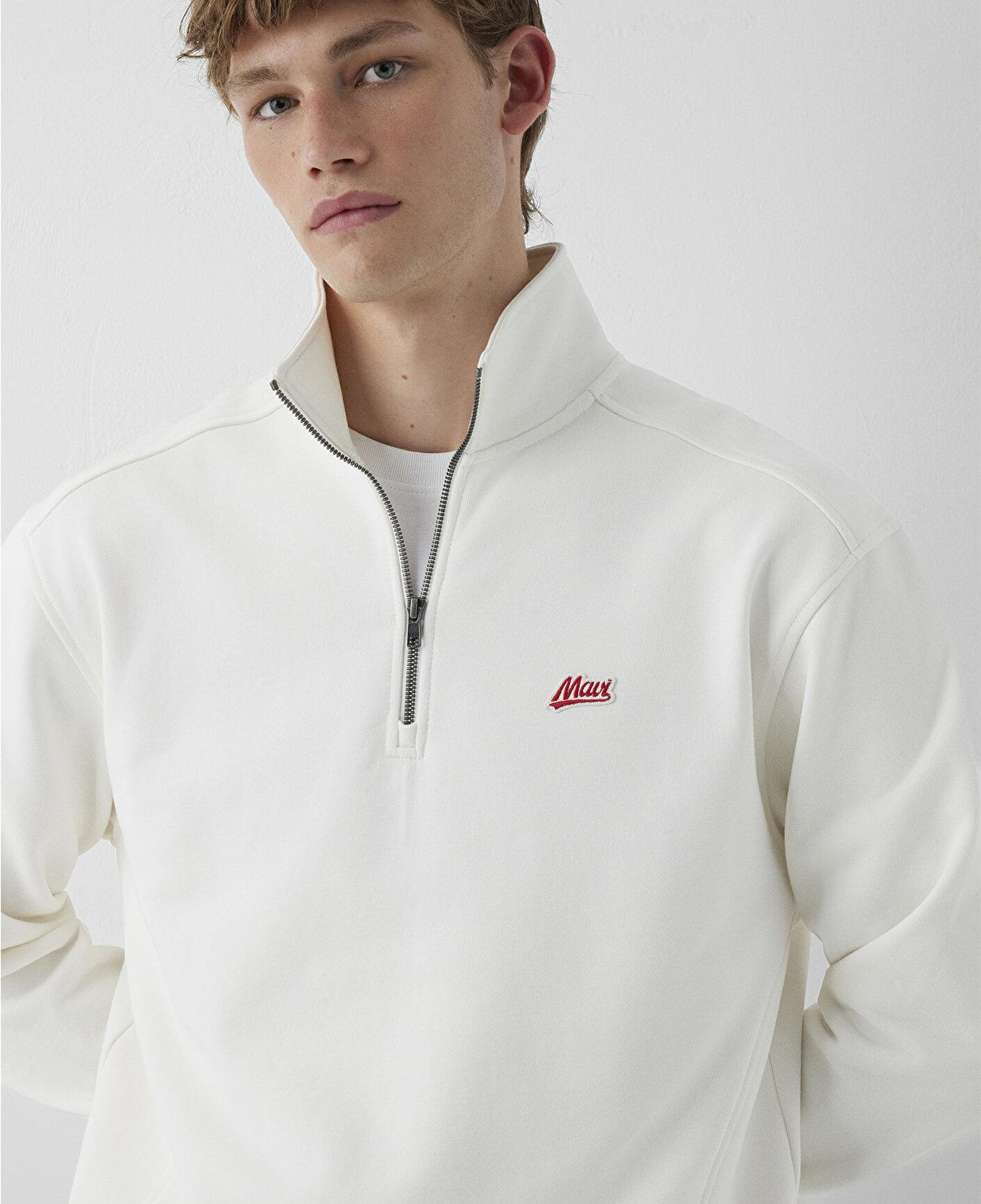 Mavi Mavi Patch Nakışlı Yarı Fermuarlı Ekru Sweatshirt 0S10613-70057