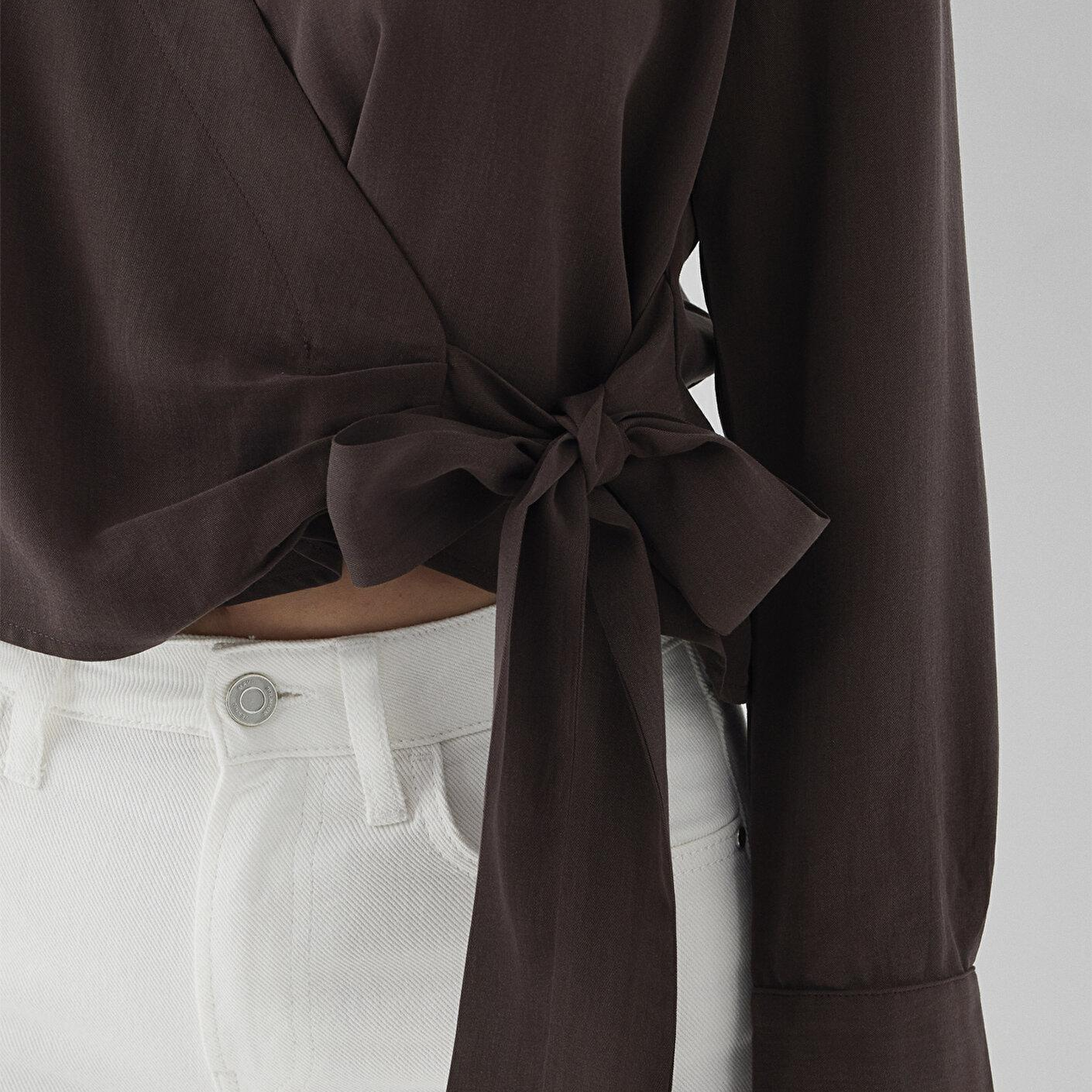 Mavi (Tencel TM) Lyocell Çapraz Bağlamalı Kahverengi Bluz 1211581-70236