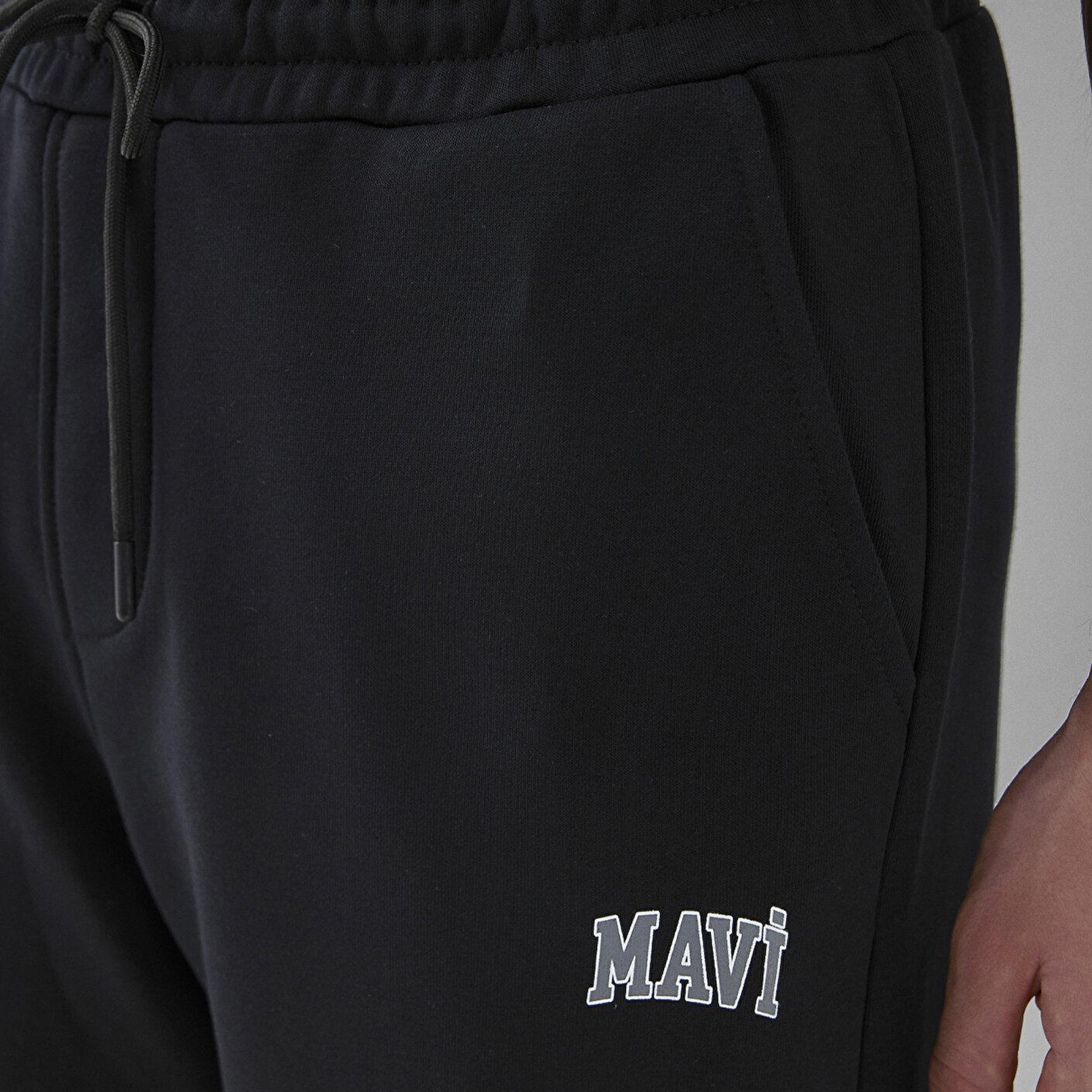 Mavi Mavi Logo Siyah Eşofman Altı 0010640-900