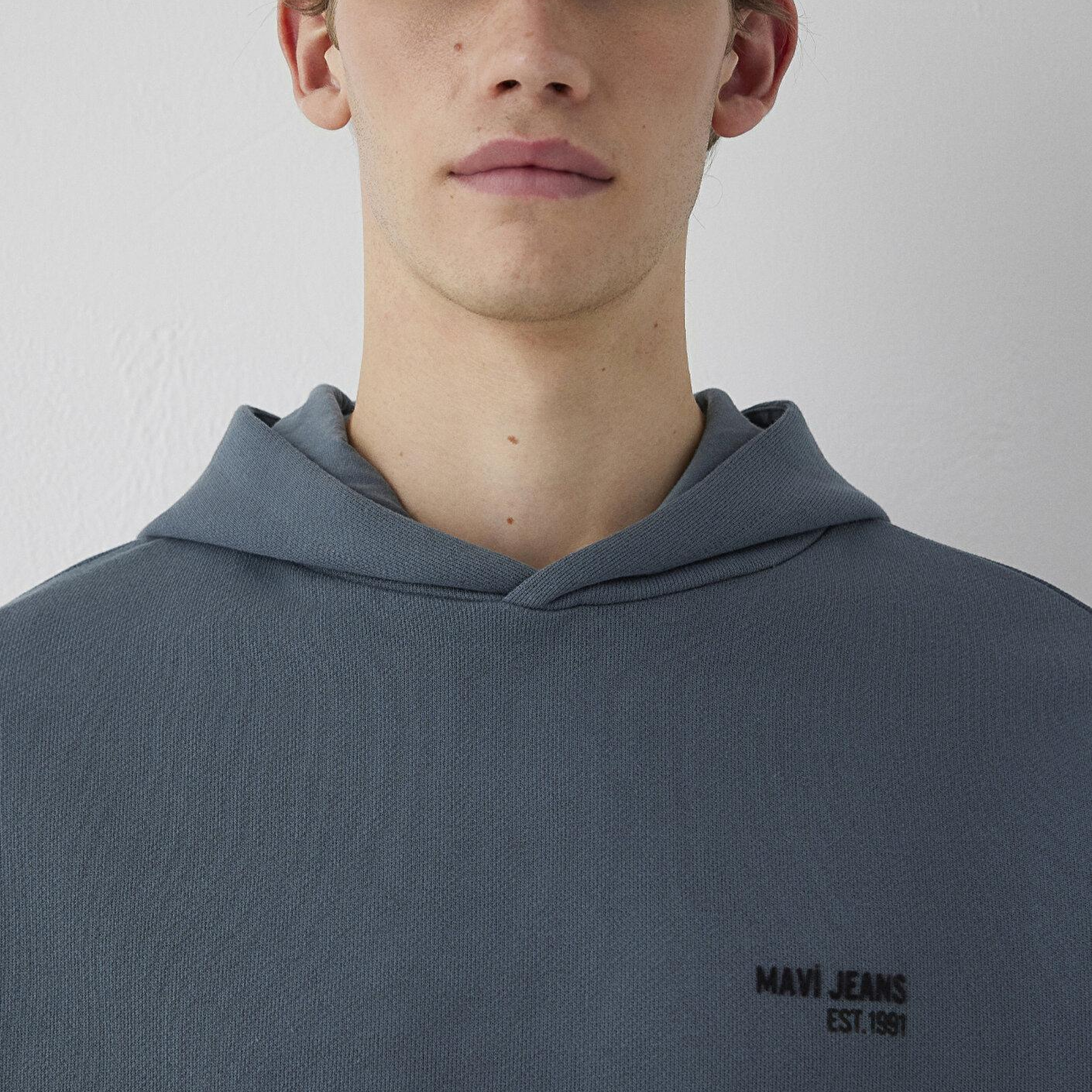 Mavi Mavi Jeans Kapüşonlu Lacivert Sweatshirt 0S10676-80776