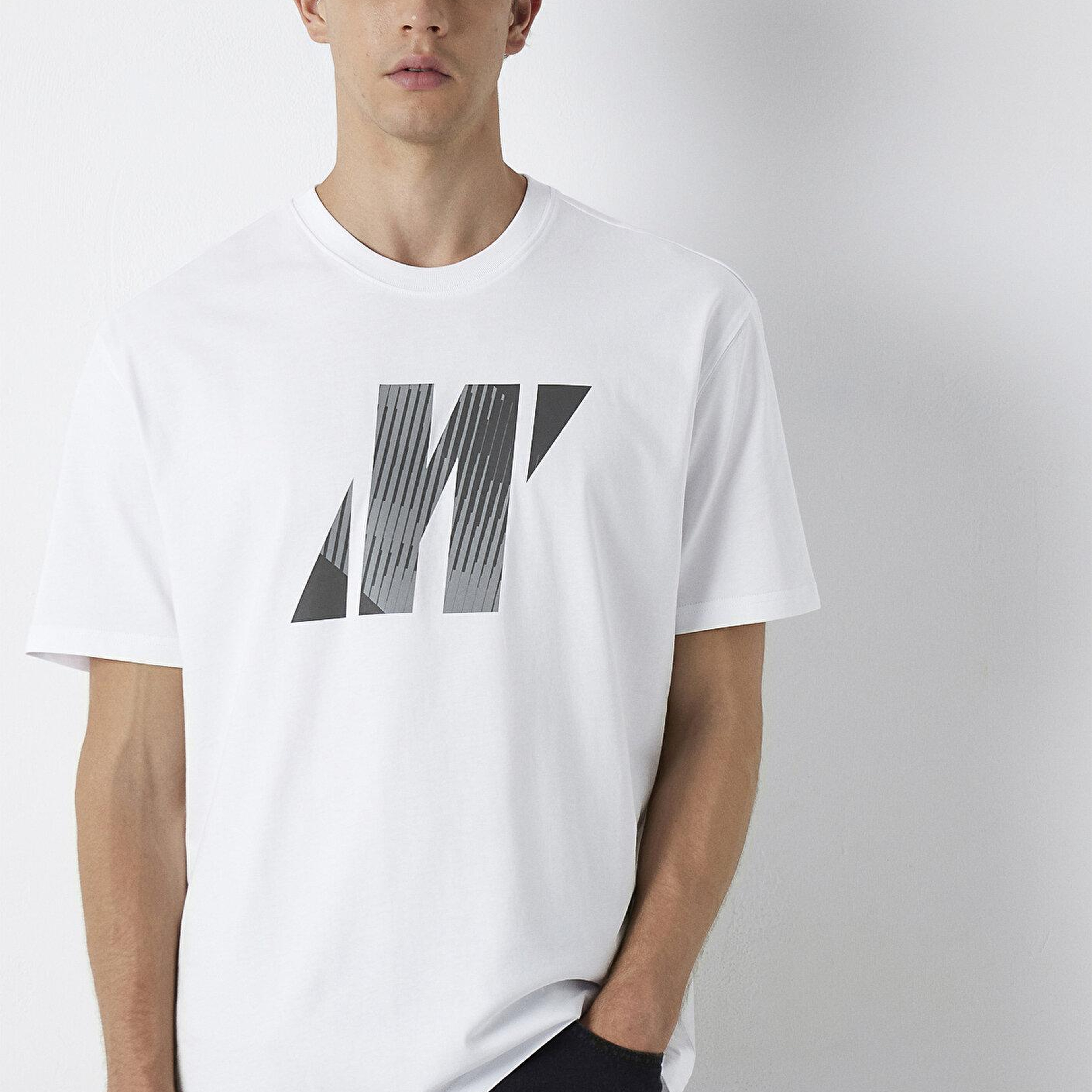 Mavi Mavi Pro Beyaz Tişört Loose Fit / Bol Rahat Kesim 0620156-620