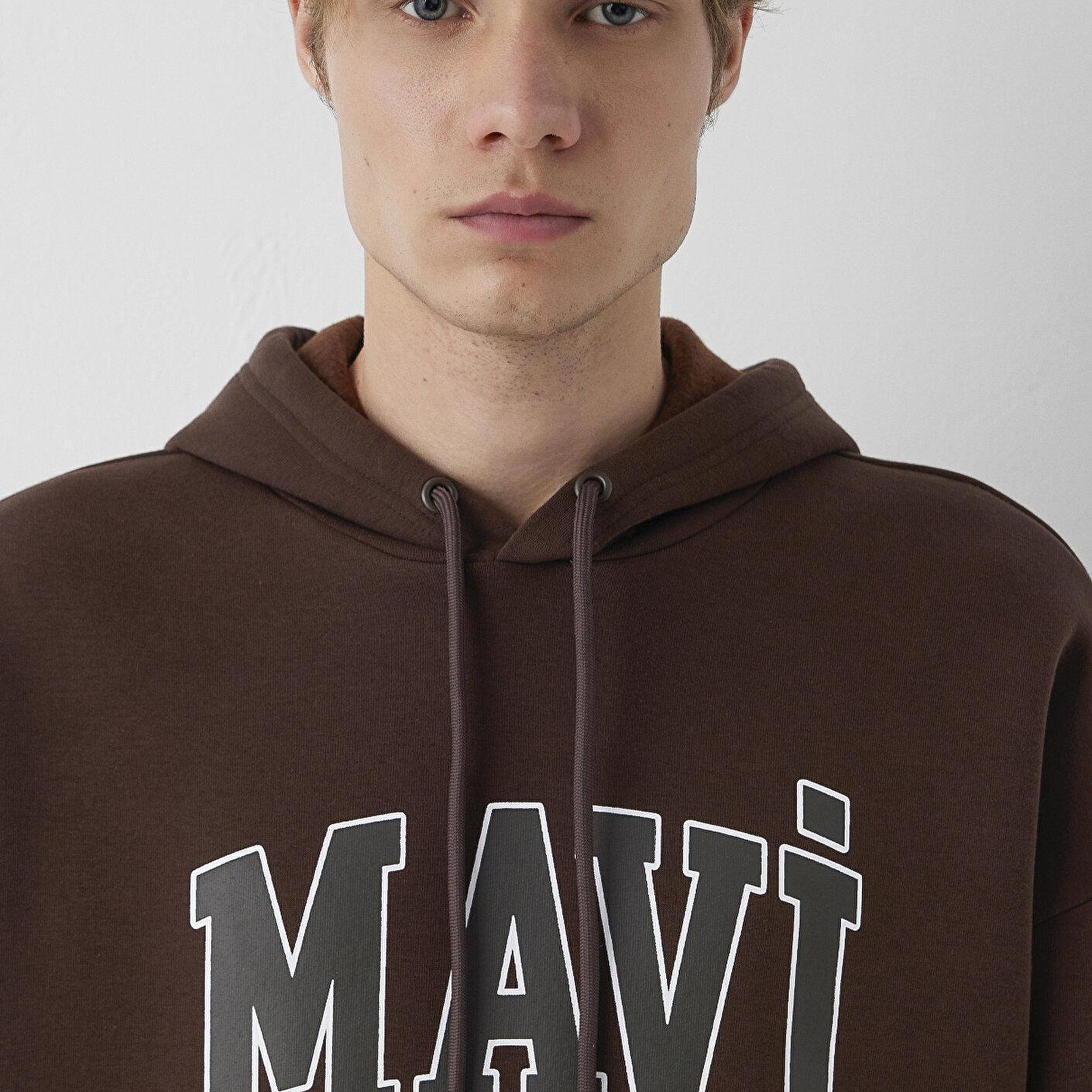 Mavi Mavi Logo Baskılı Kapüşonlu Kahverengi Sweatshirt 067149-88062