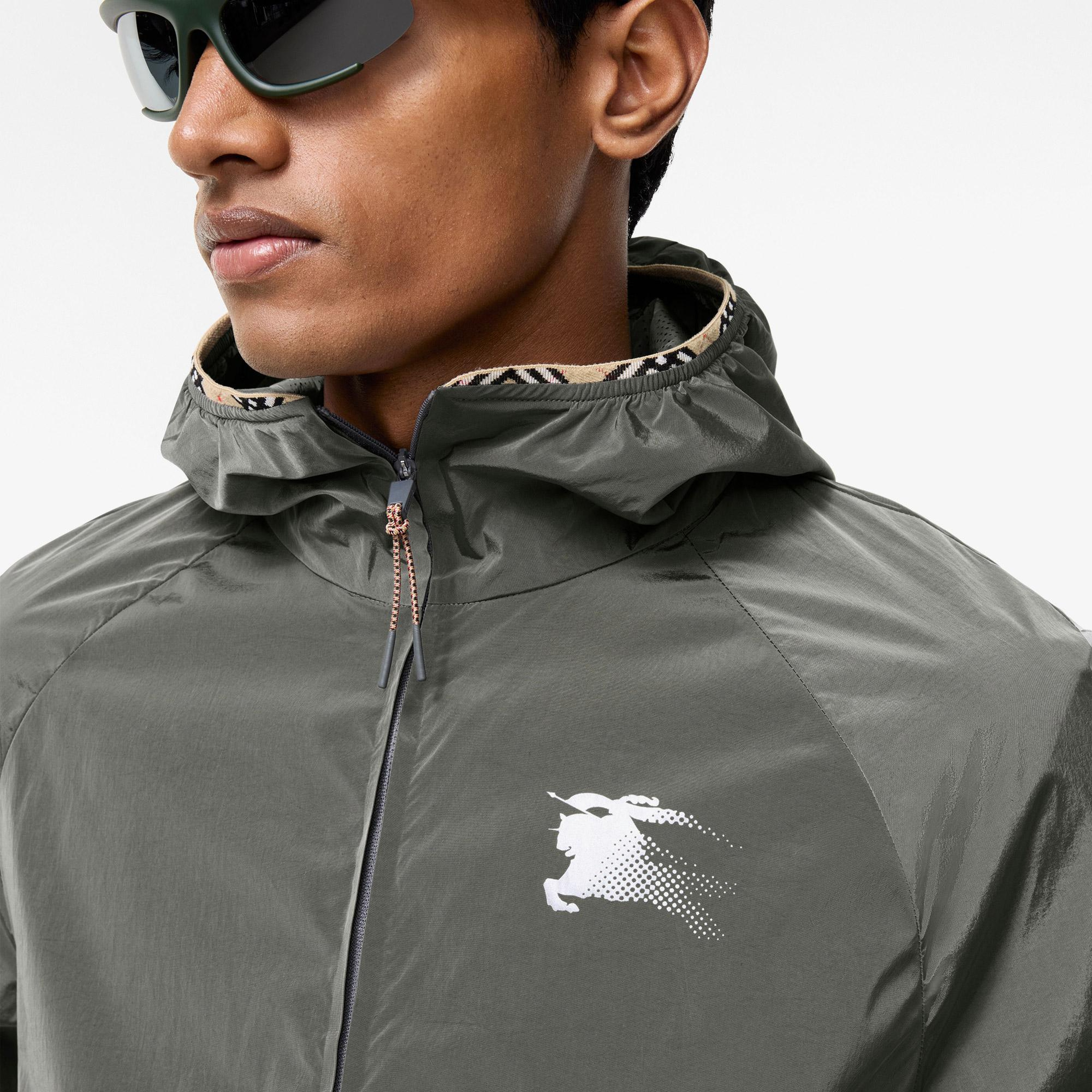 Burberry Nylon Hooded Erkek Antrasit Mont