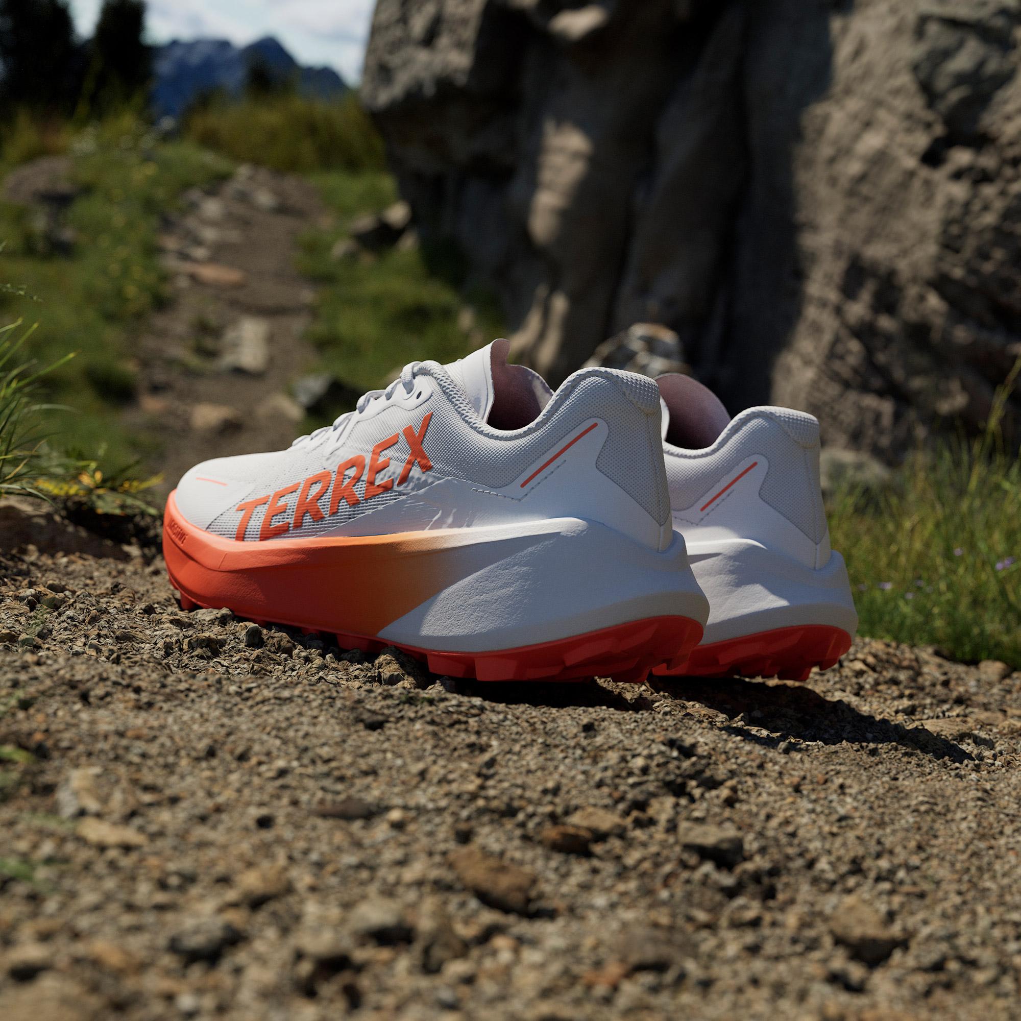 adidas Terrex Agravic 3 Arazi Kadın Beyaz Koşu Ayakkabısı