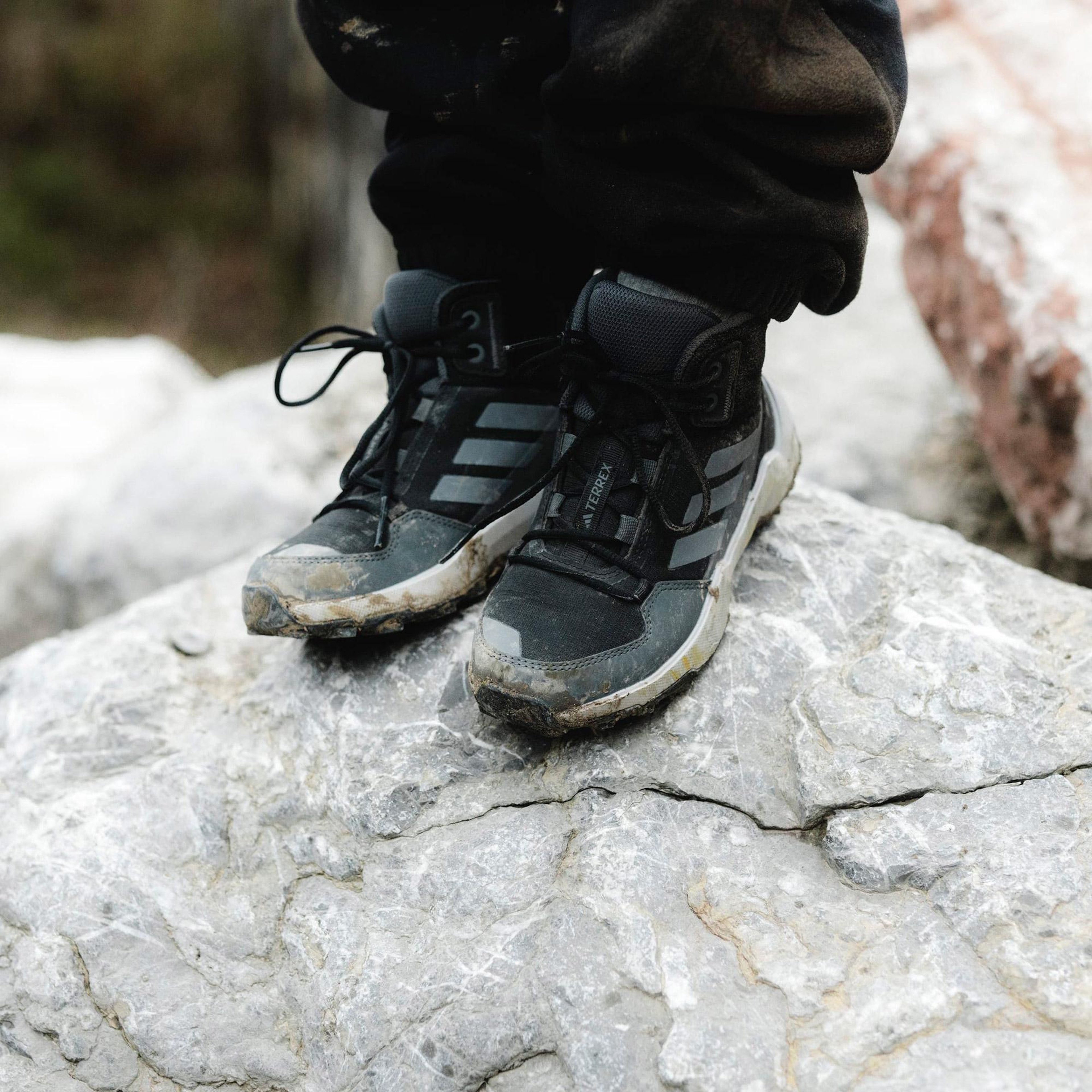 adidas Terrex Ax4r Çocuk Siyah Outdoor Bot