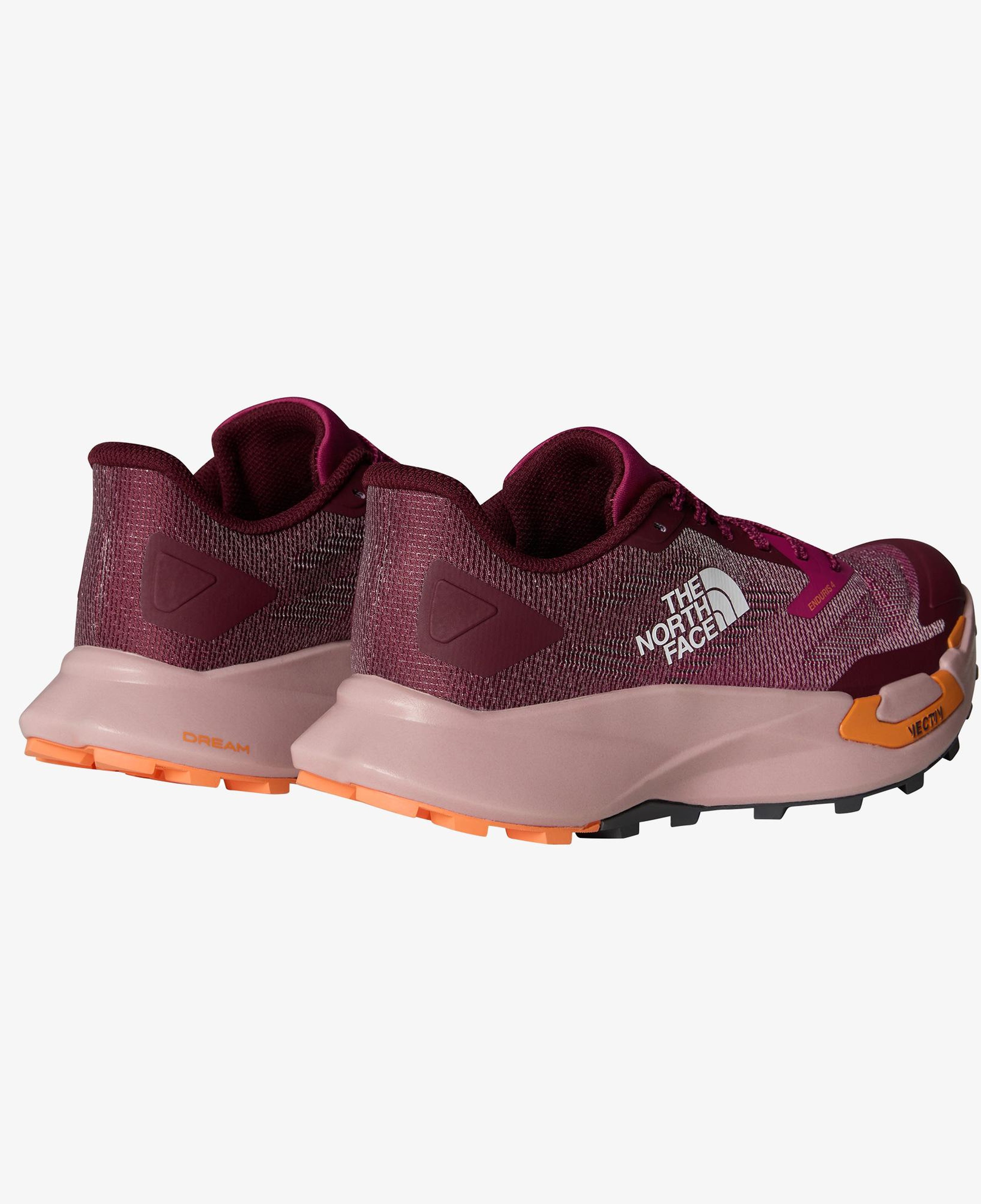 The North Face Vectiv Enduris 4 Kadın Bordo Koşu Ayakkabısı