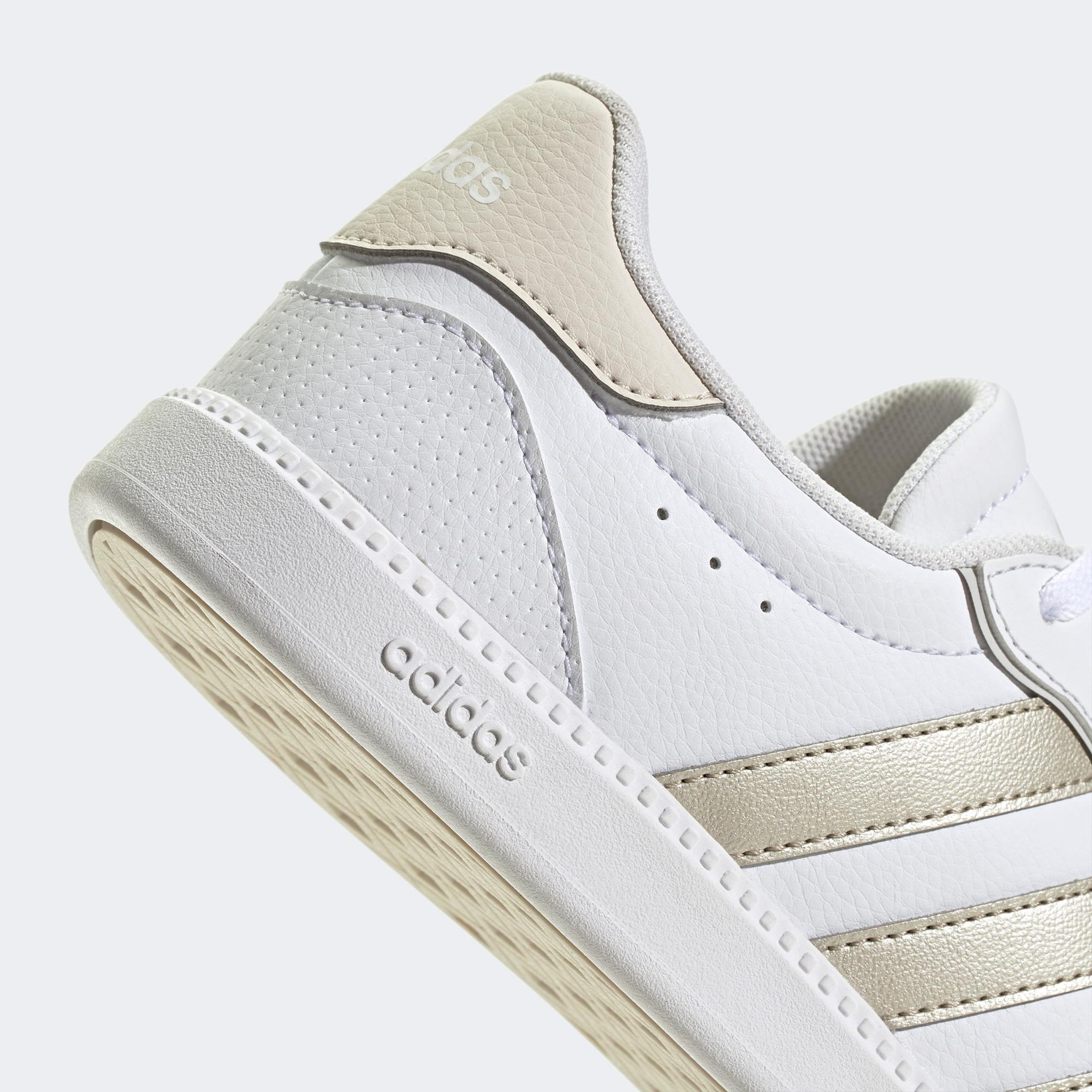 adidas Breaknet Sleek Kadın Beyaz Spor Ayakkabı